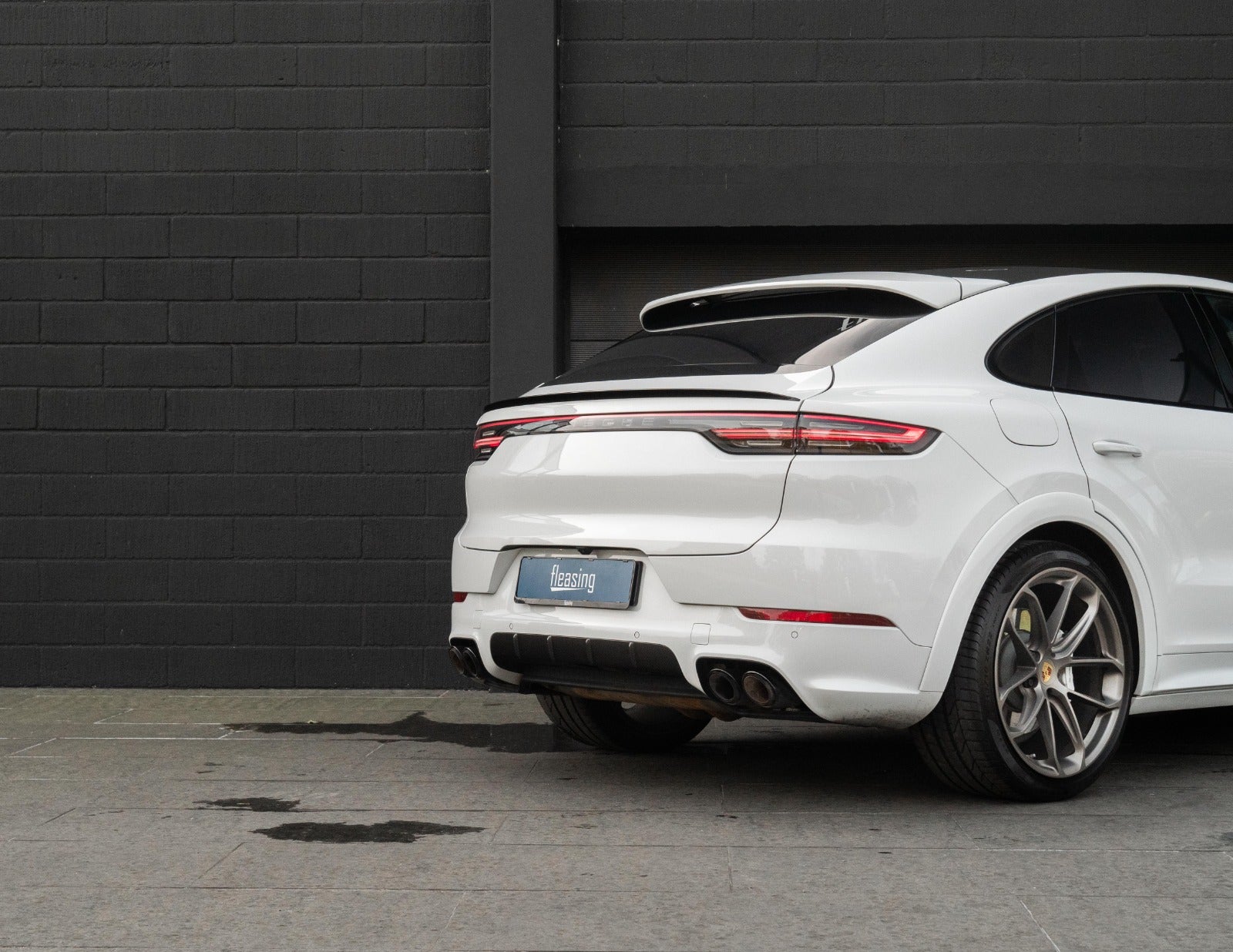 flexleasing-porsche-cayenne-turbo-40-coupe-tiptr-5d-findleasing