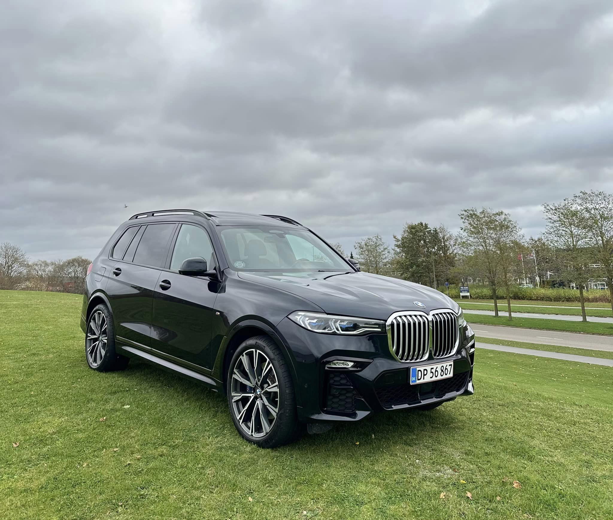 flexleasing-bmw-x7-40i-7-sders-340-hk-xdrive-steptronic-findleasing