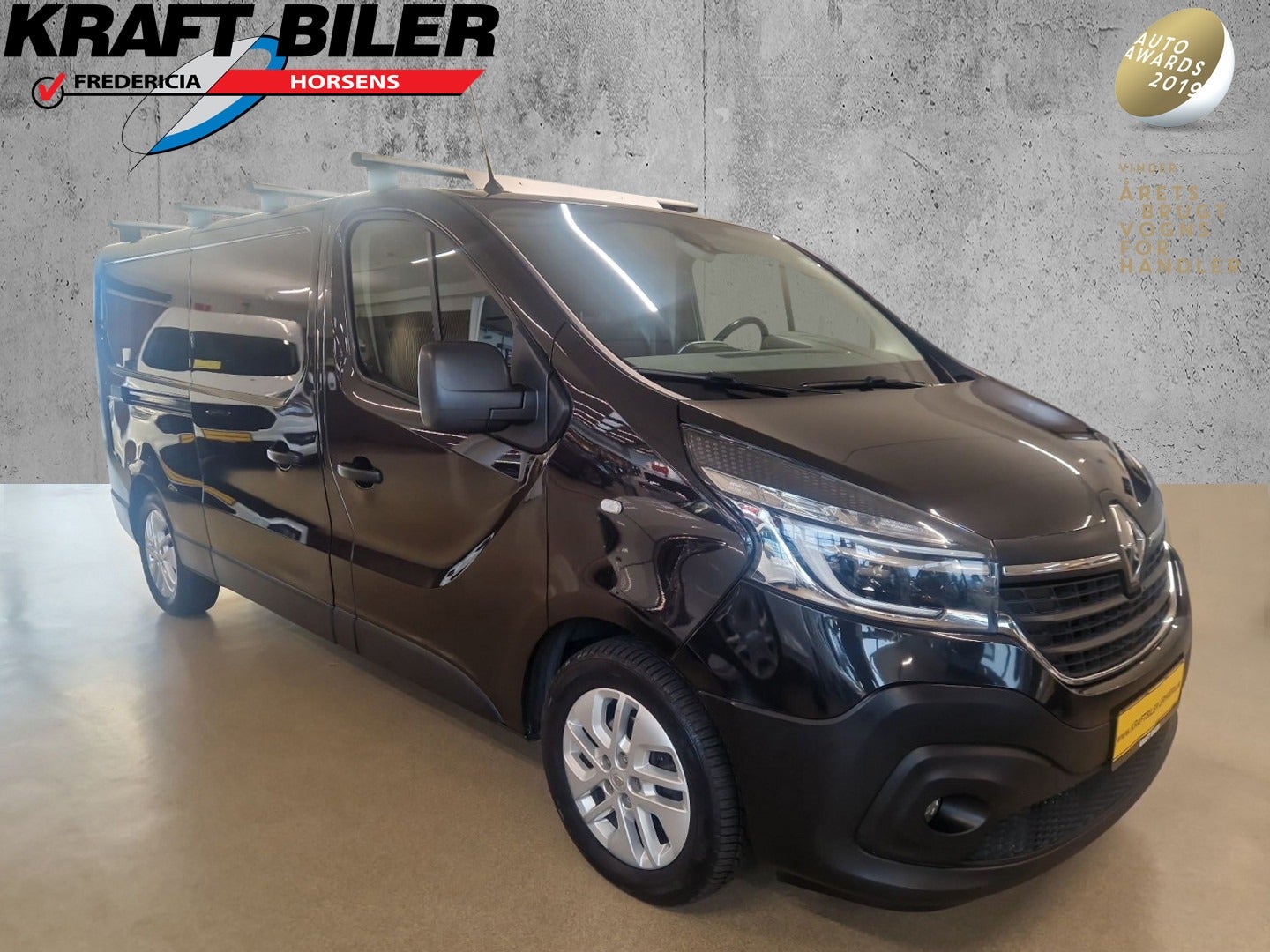 flexleasing-renault-trafic-t29-20-dci-145-l2h1-edc-findleasing