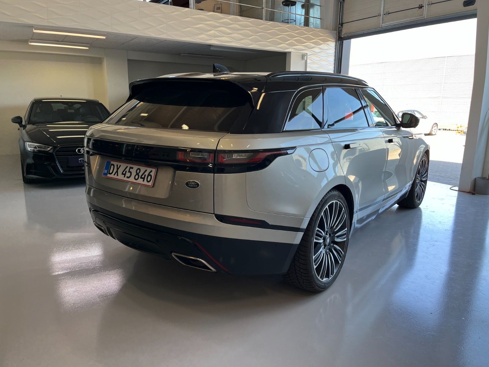 flexleasing-land-rover-range-rover-velar-30-p380-r-dynamic-hse-aut-5d-findleasing