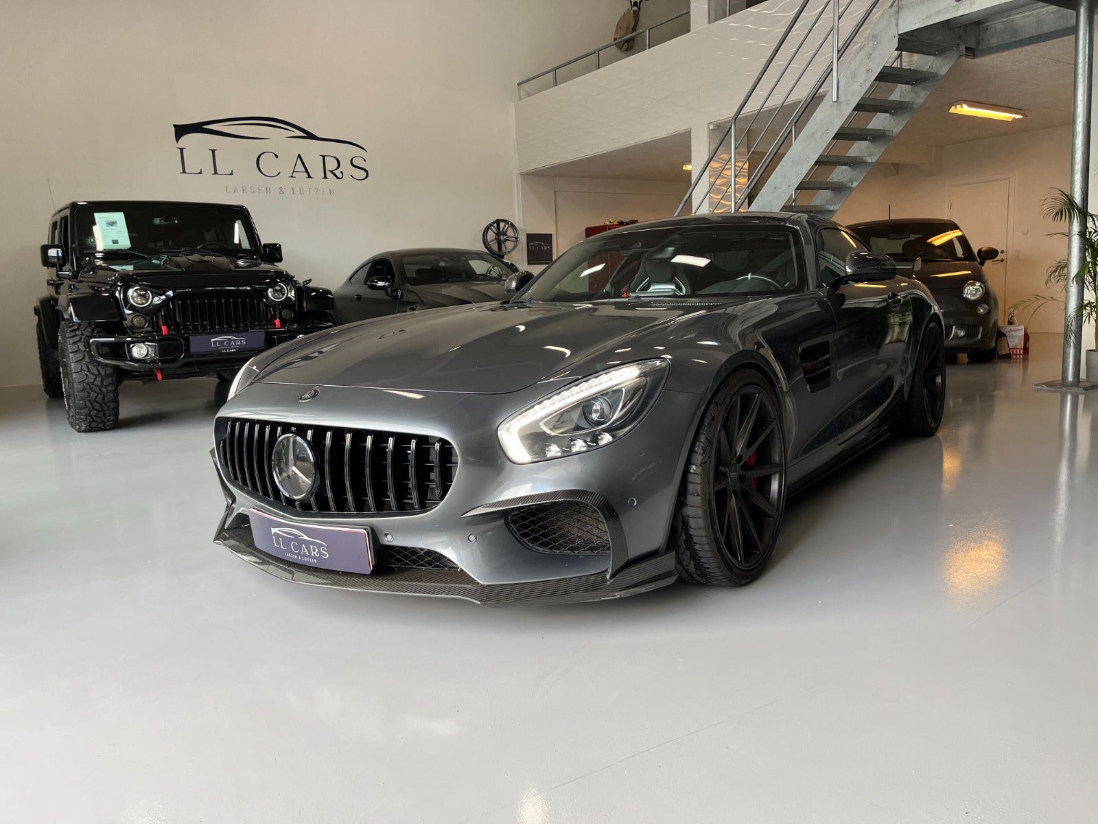 flexleasing-mercedes-amg-gt-s-40-aut-2d-findleasing