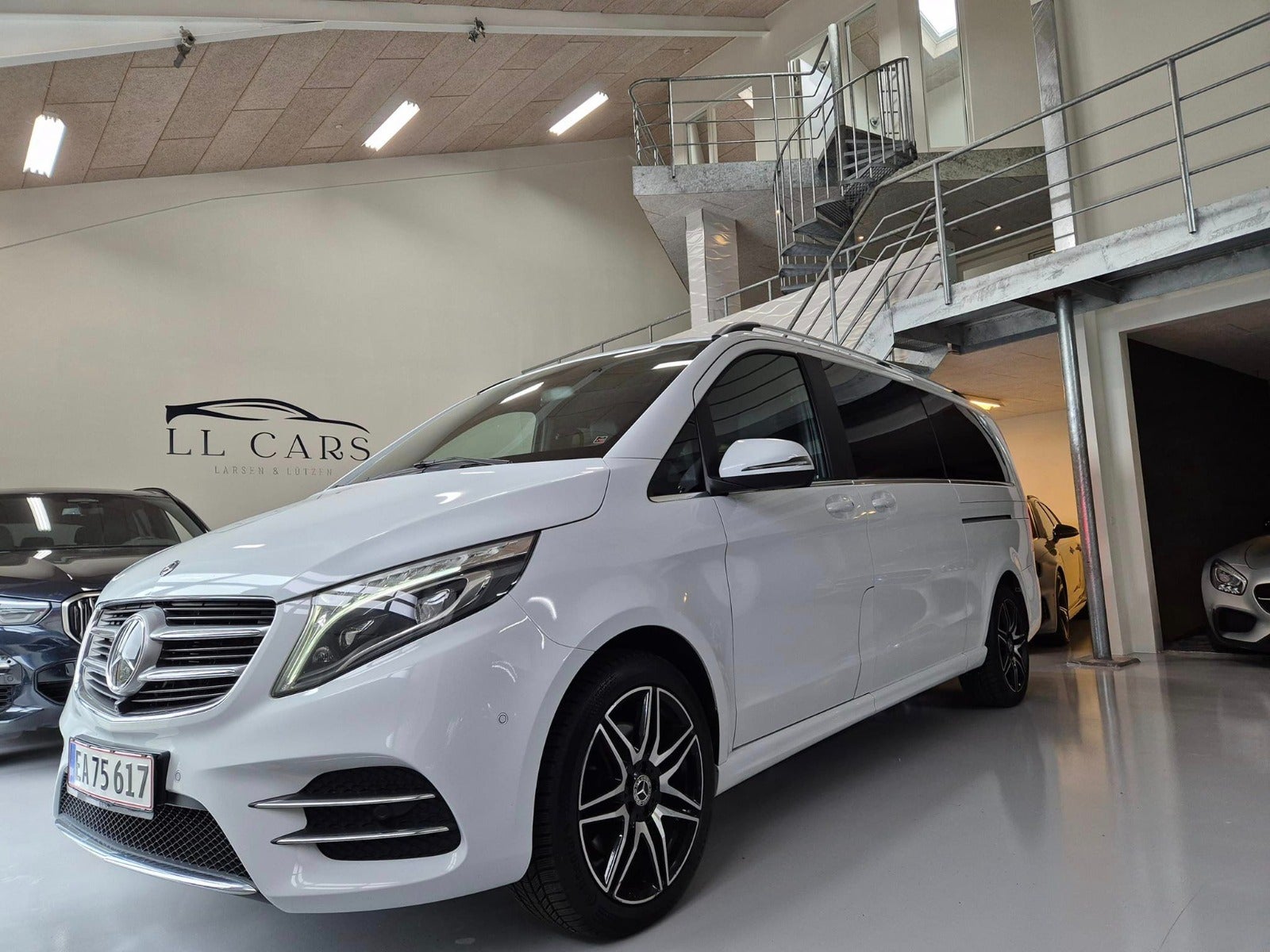 flexleasing-mercedes-v250-d-22-amg-line-aut-4matic-lang-findleasing