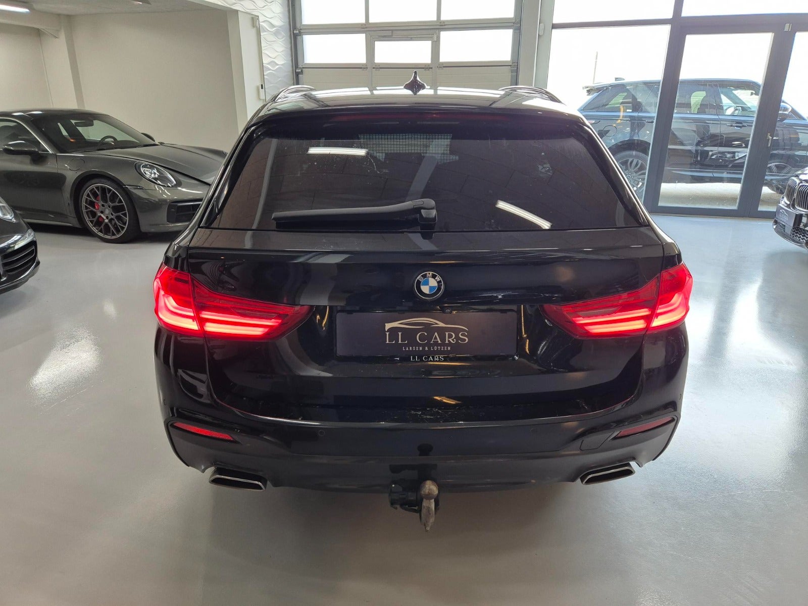 flexleasing-bmw-530d-30-touring-m-sport-xdrive-aut-5d-findleasing