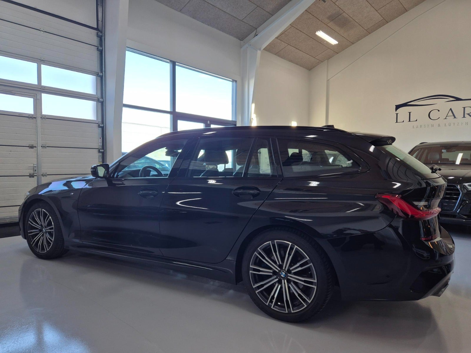 flexleasing-bmw-330i-20-touring-m-sport-aut-5d-findleasing