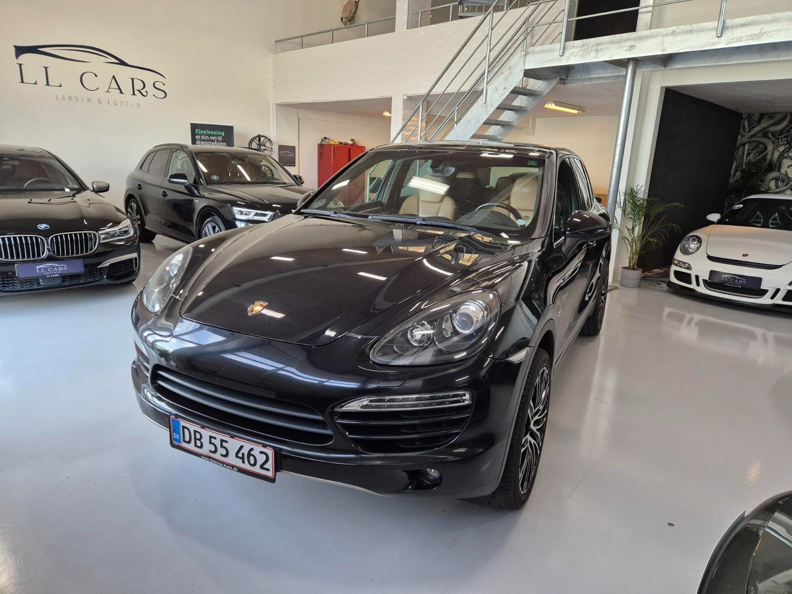 flexleasing-porsche-cayenne-30-d-tiptr-5d-findleasing