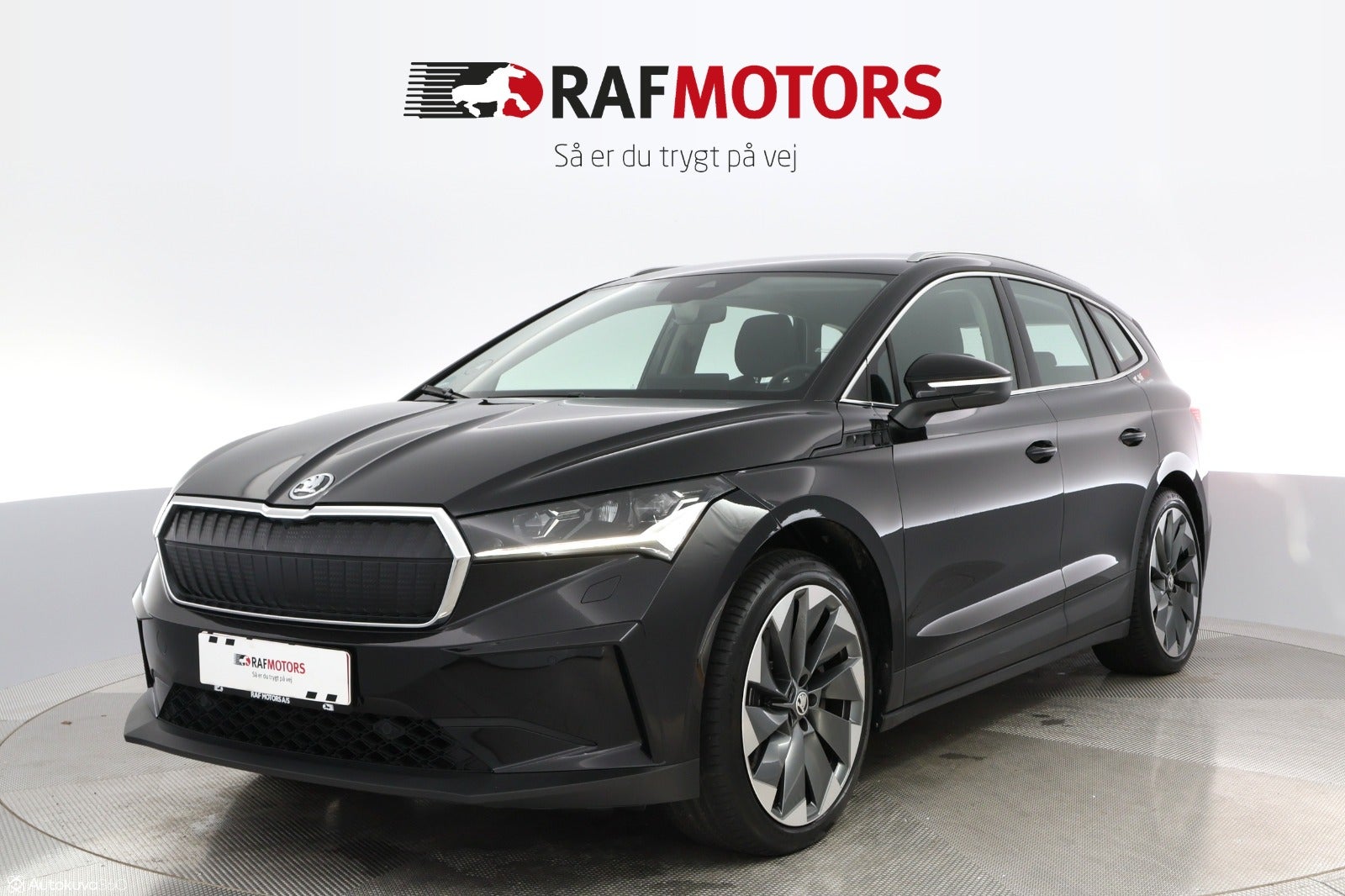 flexleasing-skoda-enyaq-80-iv-suite-5d-findleasing