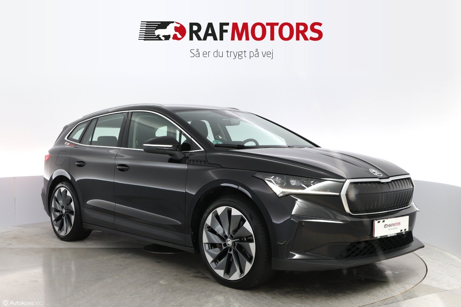 flexleasing-skoda-enyaq-80-iv-suite-5d-findleasing