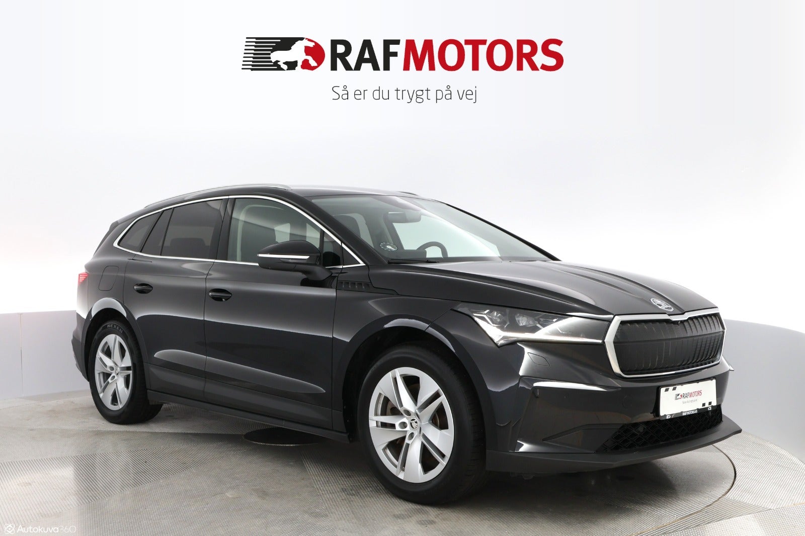 flexleasing-skoda-enyaq-80-iv-suite-5d-findleasing