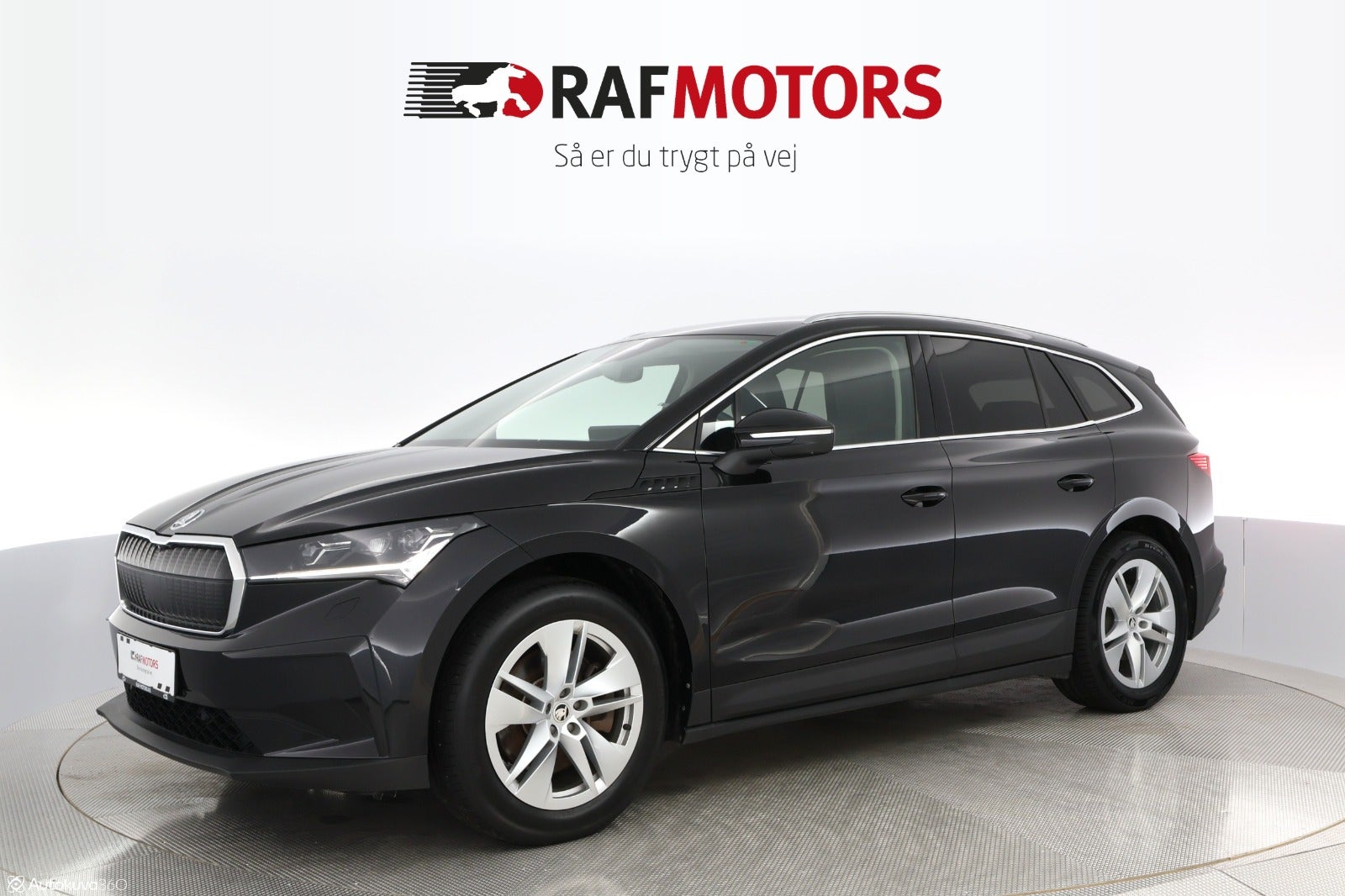 flexleasing-skoda-enyaq-80-iv-suite-5d-findleasing