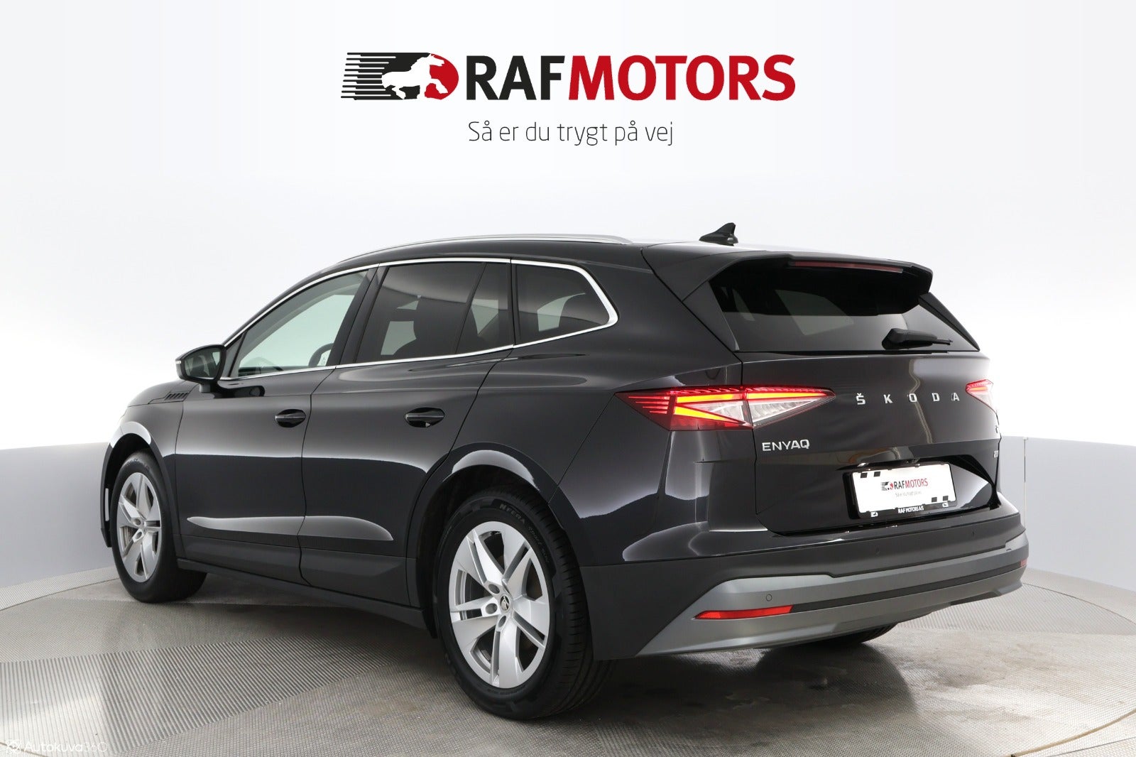 flexleasing-skoda-enyaq-80-iv-suite-5d-findleasing