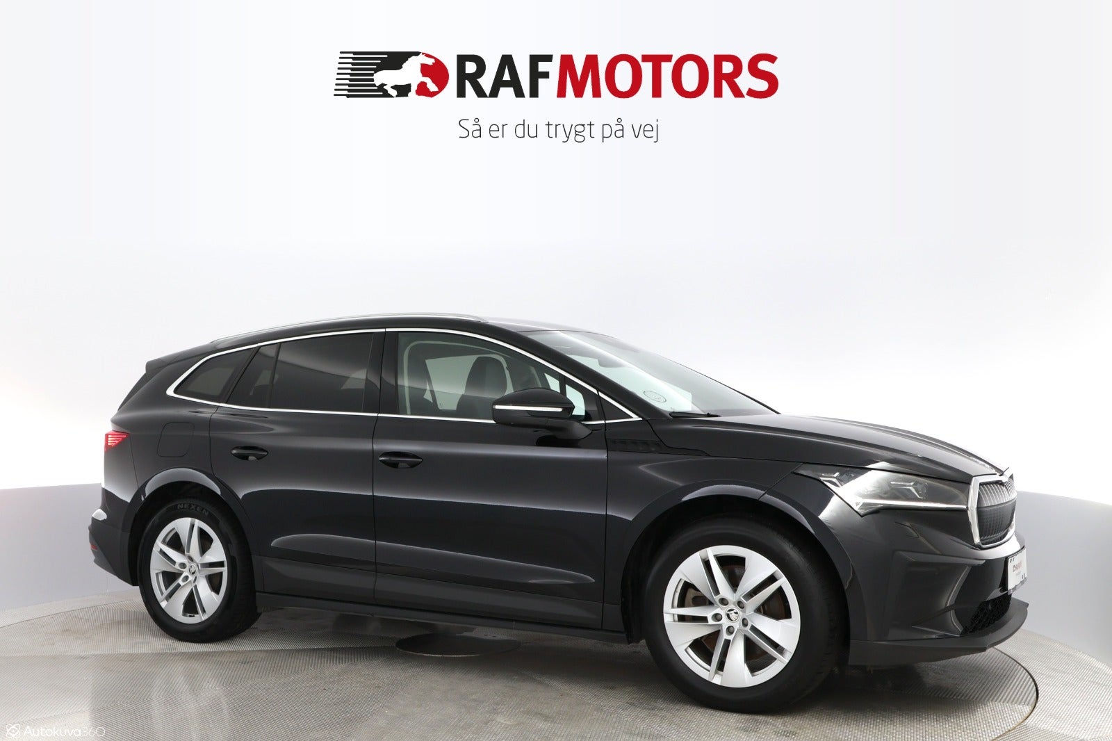 flexleasing-skoda-enyaq-80-iv-suite-5d-findleasing