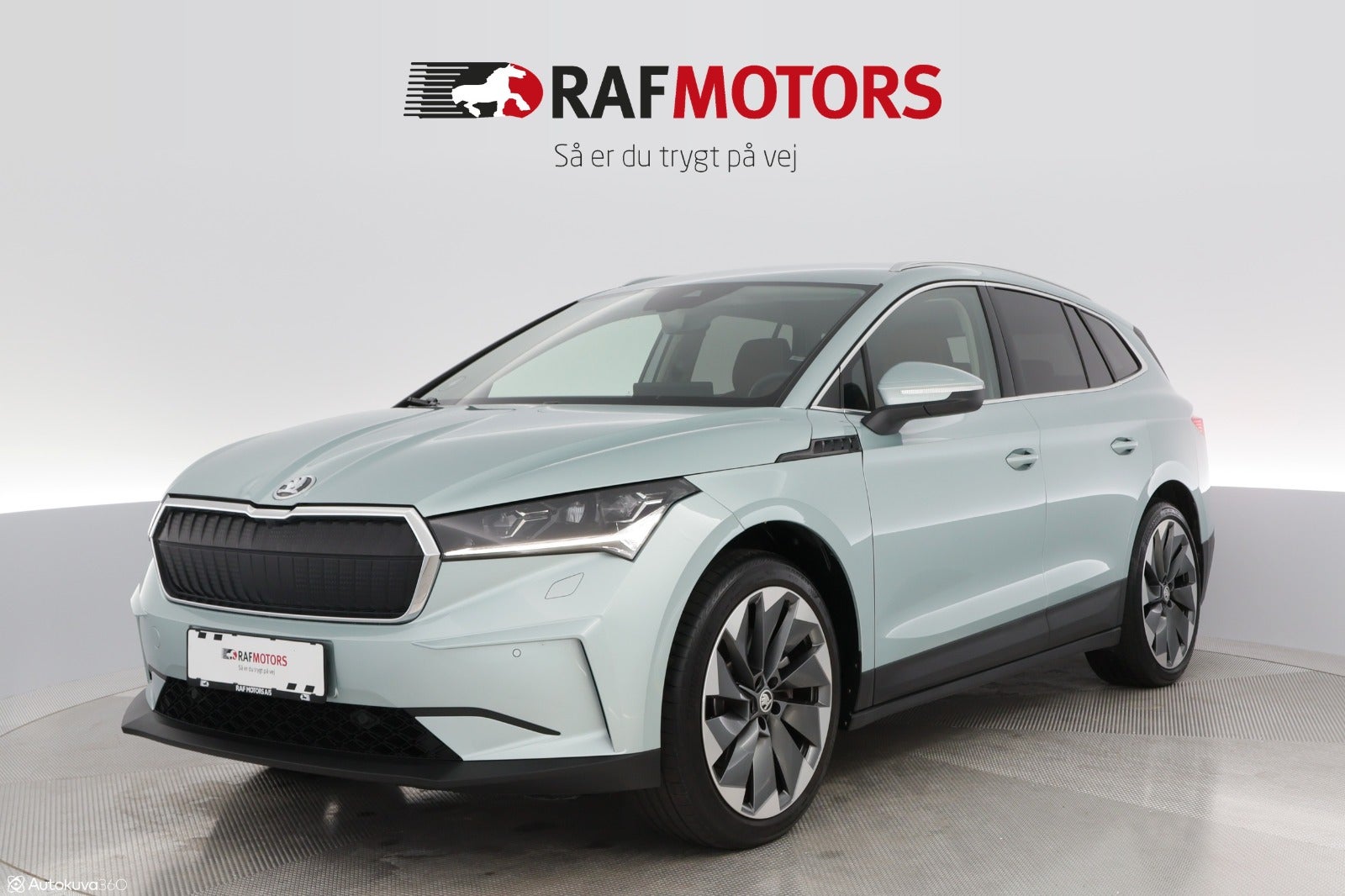 flexleasing-skoda-enyaq-80-iv-suite-5d-findleasing