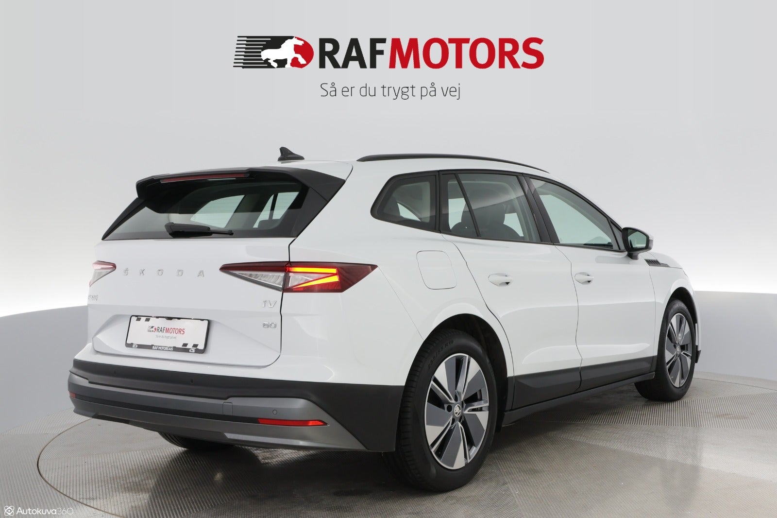 flexleasing-skoda-enyaq-60-iv-5d-findleasing