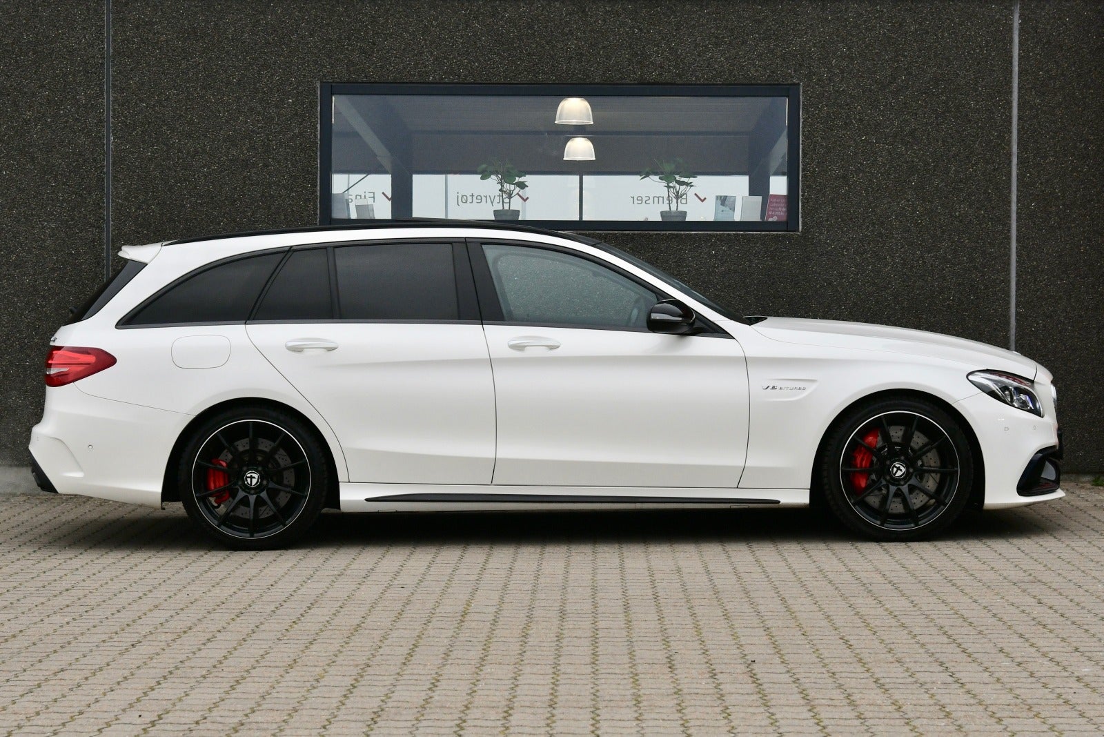 flexleasing-mercedes-c63-40-amg-s-stc-aut-5d-findleasing