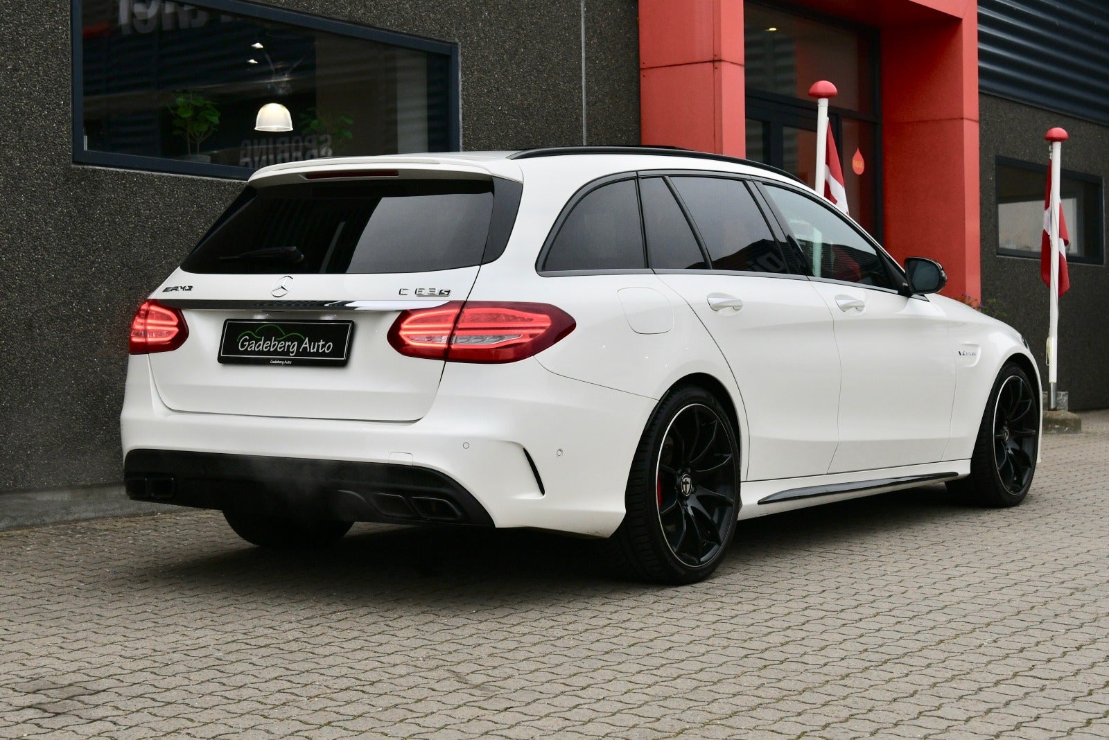 flexleasing-mercedes-c63-40-amg-s-stc-aut-5d-findleasing