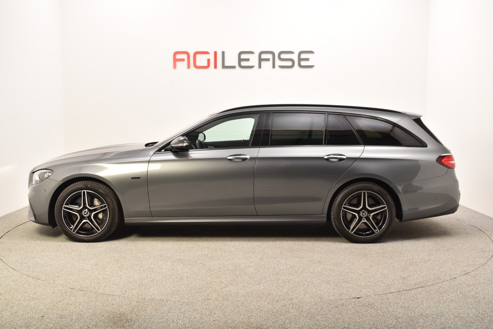 flexleasing-mercedes-e300-de-20-amg-line-night-edition-stc-aut-5d-findleasing