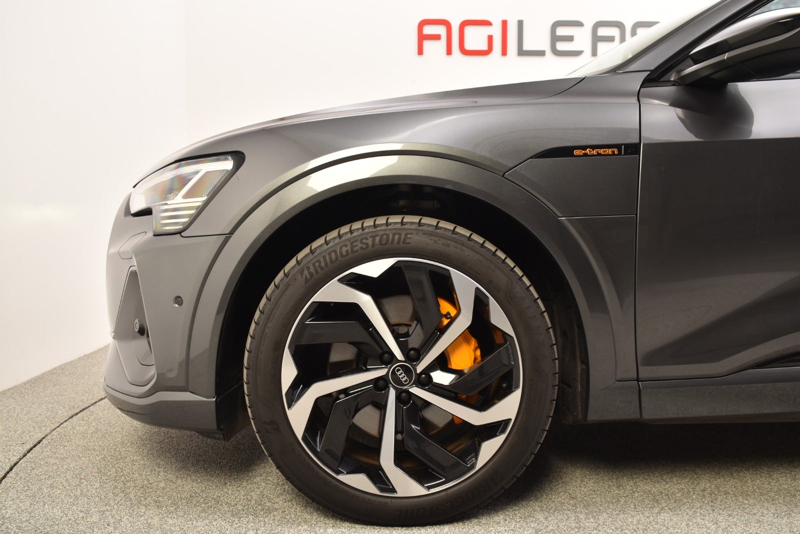 flexleasing-audi-e-tron-55-s-line-quattro-5d-findleasing