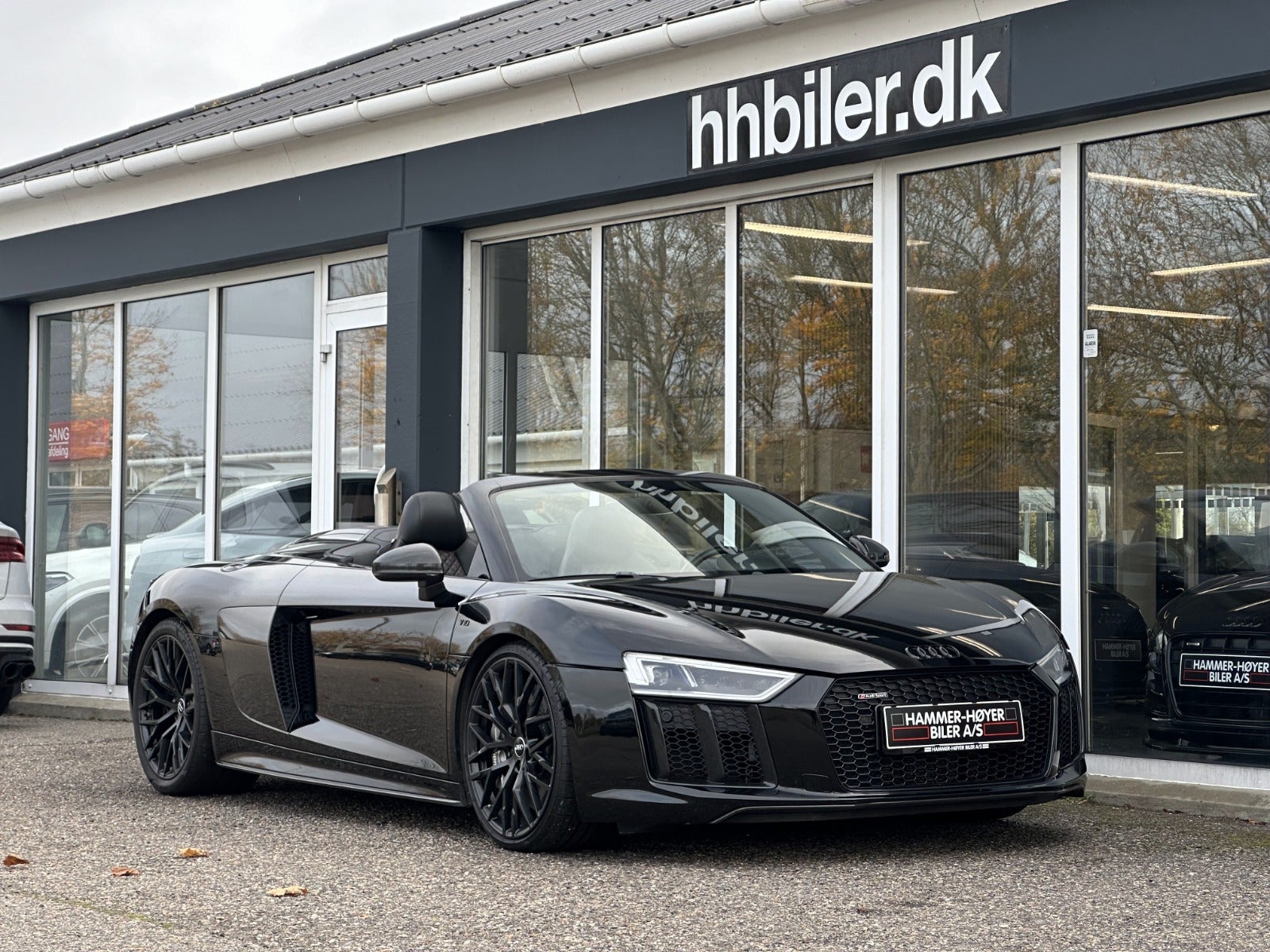 flexleasing-audi-r8-52-fsi-plus-spyder-quattro-s-tr-2d-findleasing