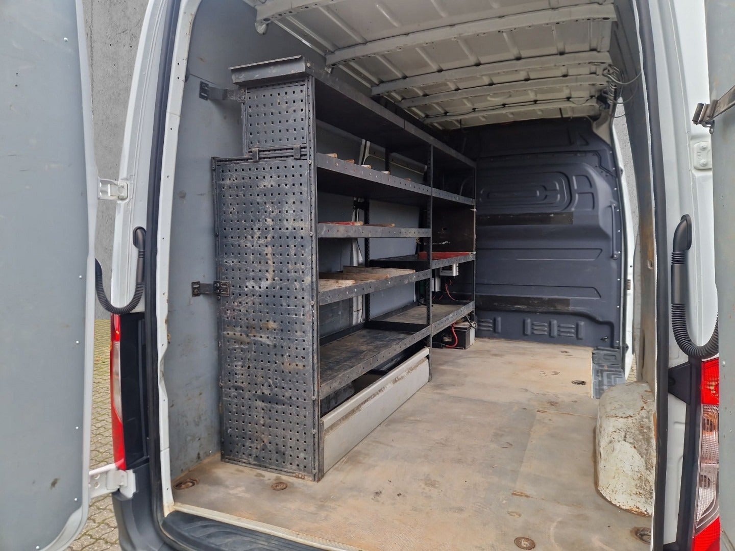 flexleasing-mercedes-sprinter-314-22-cdi-a2-kassevogn-aut-fwd-findleasing