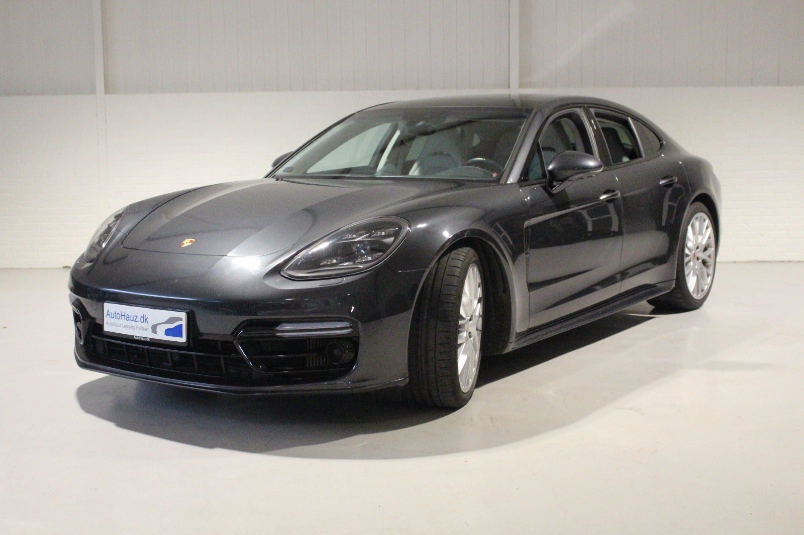 flexleasing-porsche-panamera-gts-40-pdk-5d-findleasing