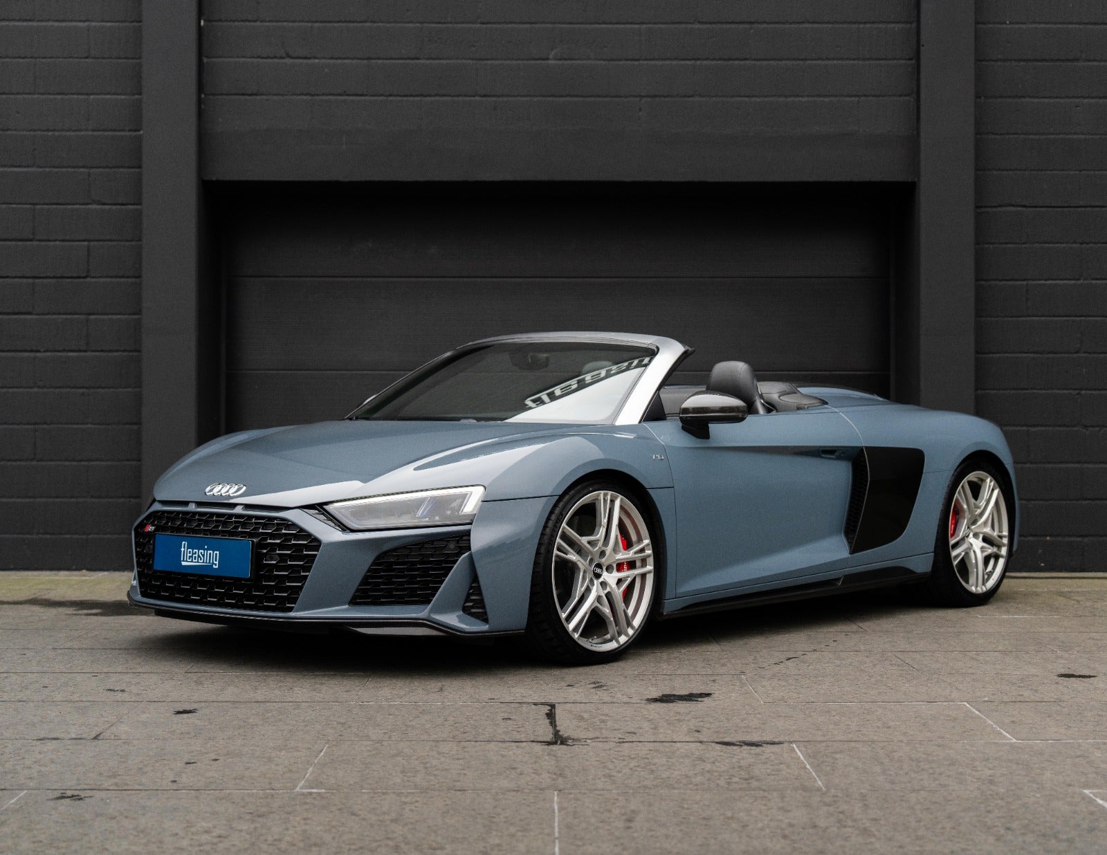 flexleasing-audi-r8-52-fsi-spyder-performance-quattro-s-tr-2d-findleasing