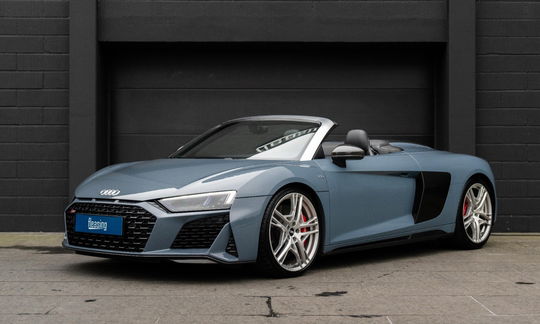 Audi R8 5,2 FSi Spyder performance quattro S-tr. 2d