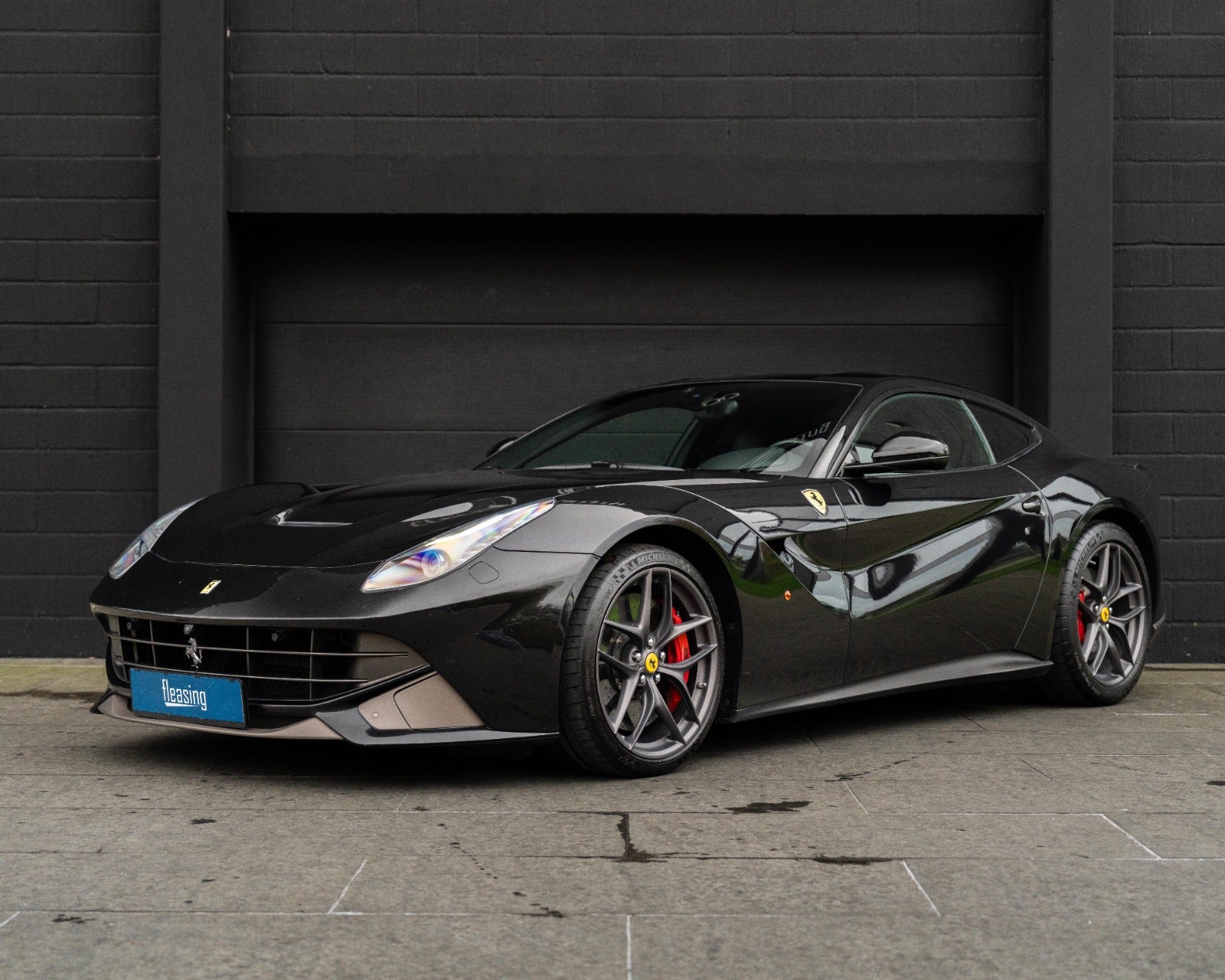 flexleasing-ferrari-195-f12berlinetta-63-2d-findleasing