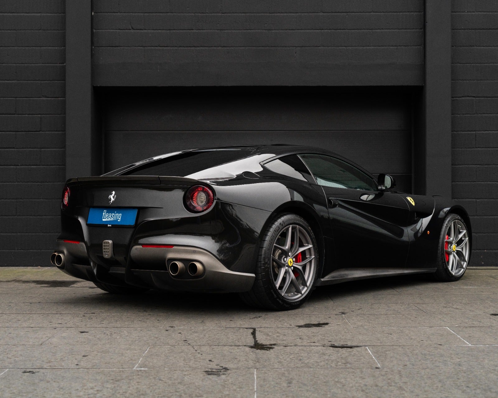 flexleasing-ferrari-195-f12berlinetta-63-2d-findleasing