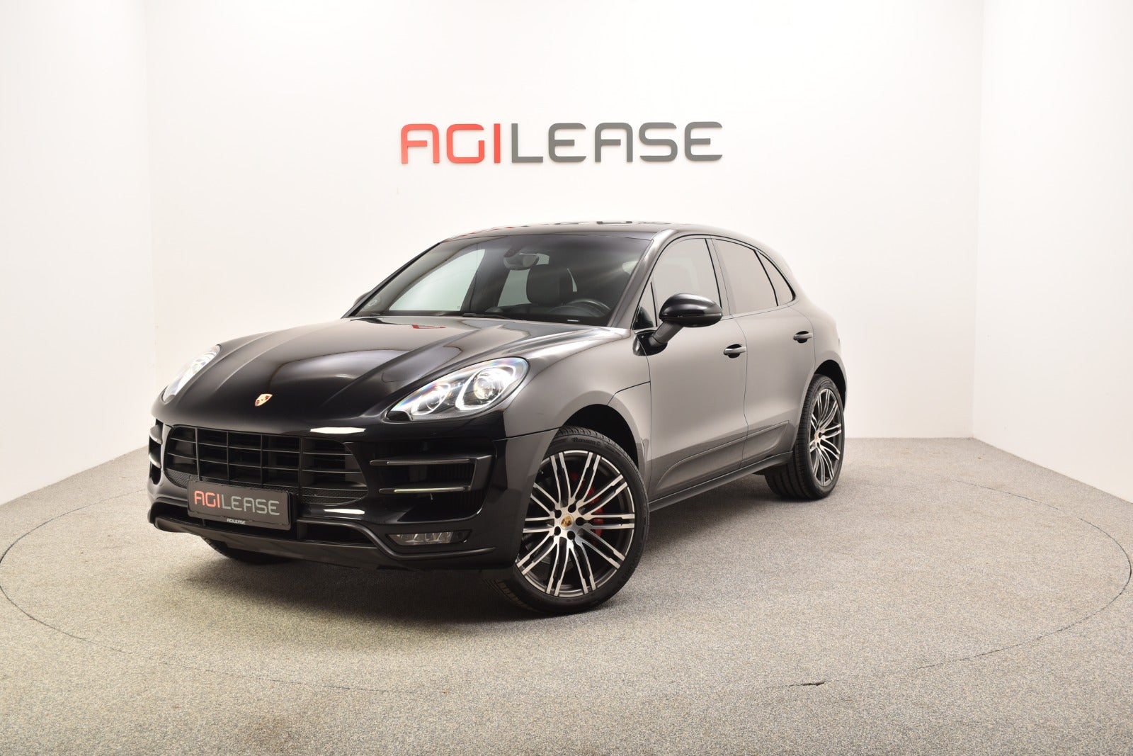 flexleasing-porsche-macan-turbo-36-pdk-5d-findleasing