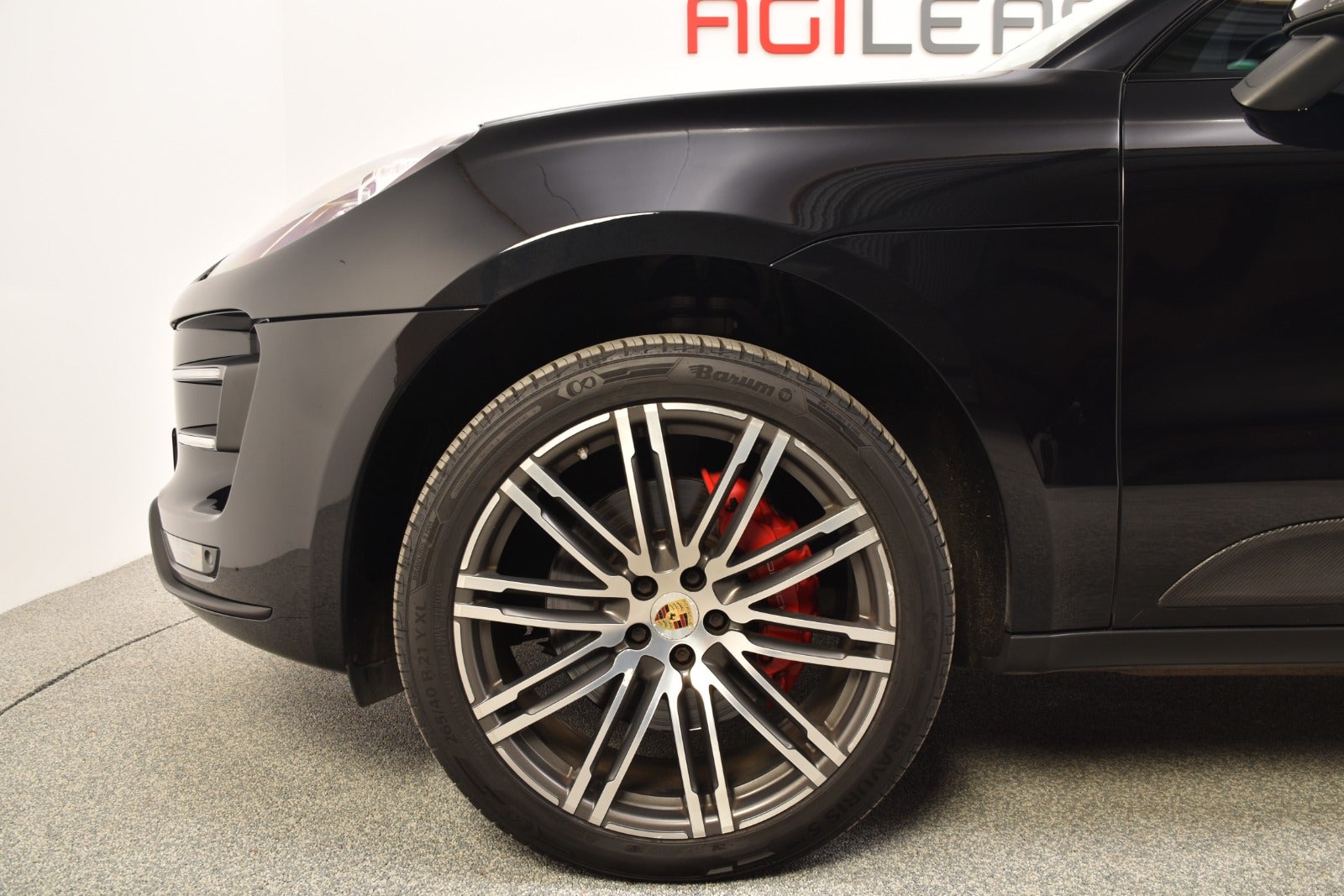 flexleasing-porsche-macan-turbo-36-pdk-5d-findleasing