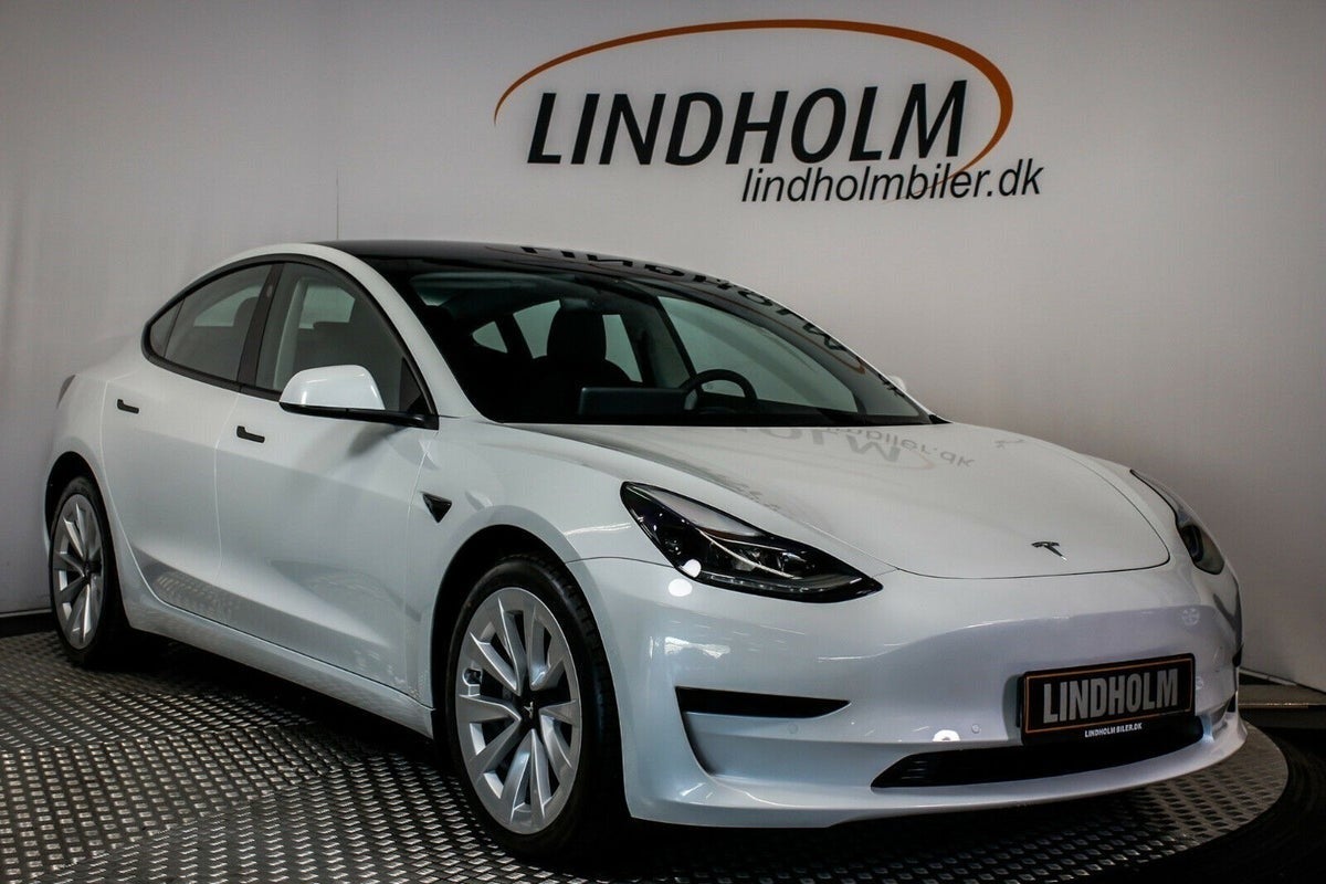 flexleasing-tesla-model-3-long-range-awd-4d-findleasing