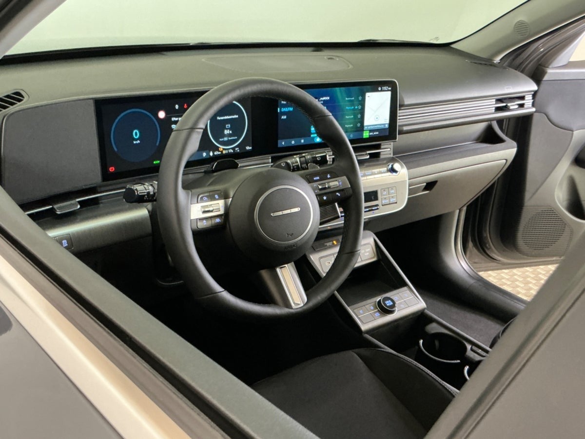 flexleasing-hyundai-kona-65-ev-essential-5d-findleasing