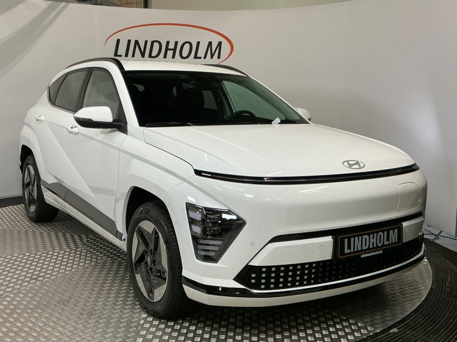 flexleasing-hyundai-kona-65-ev-essential-5d-findleasing