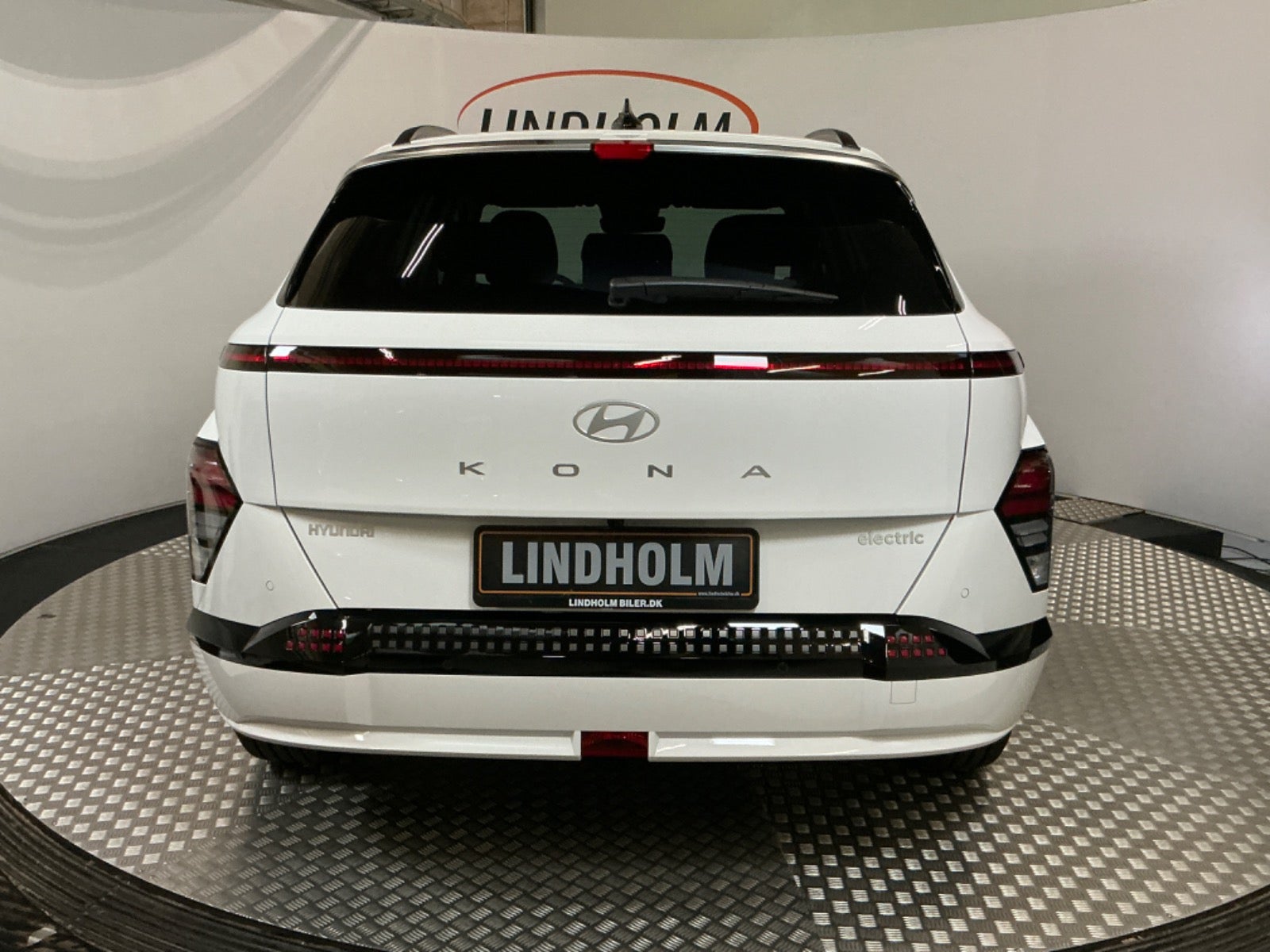 flexleasing-hyundai-kona-65-ev-essential-5d-findleasing