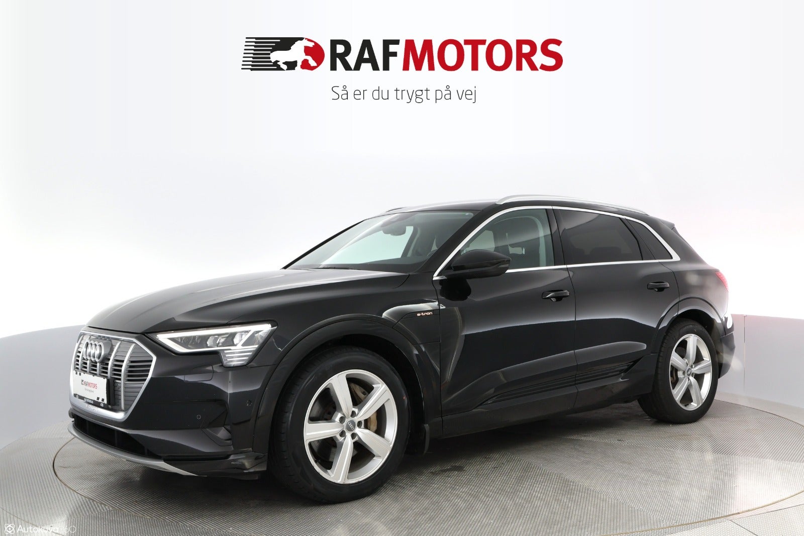 flexleasing-audi-e-tron-55-quattro-5d-findleasing