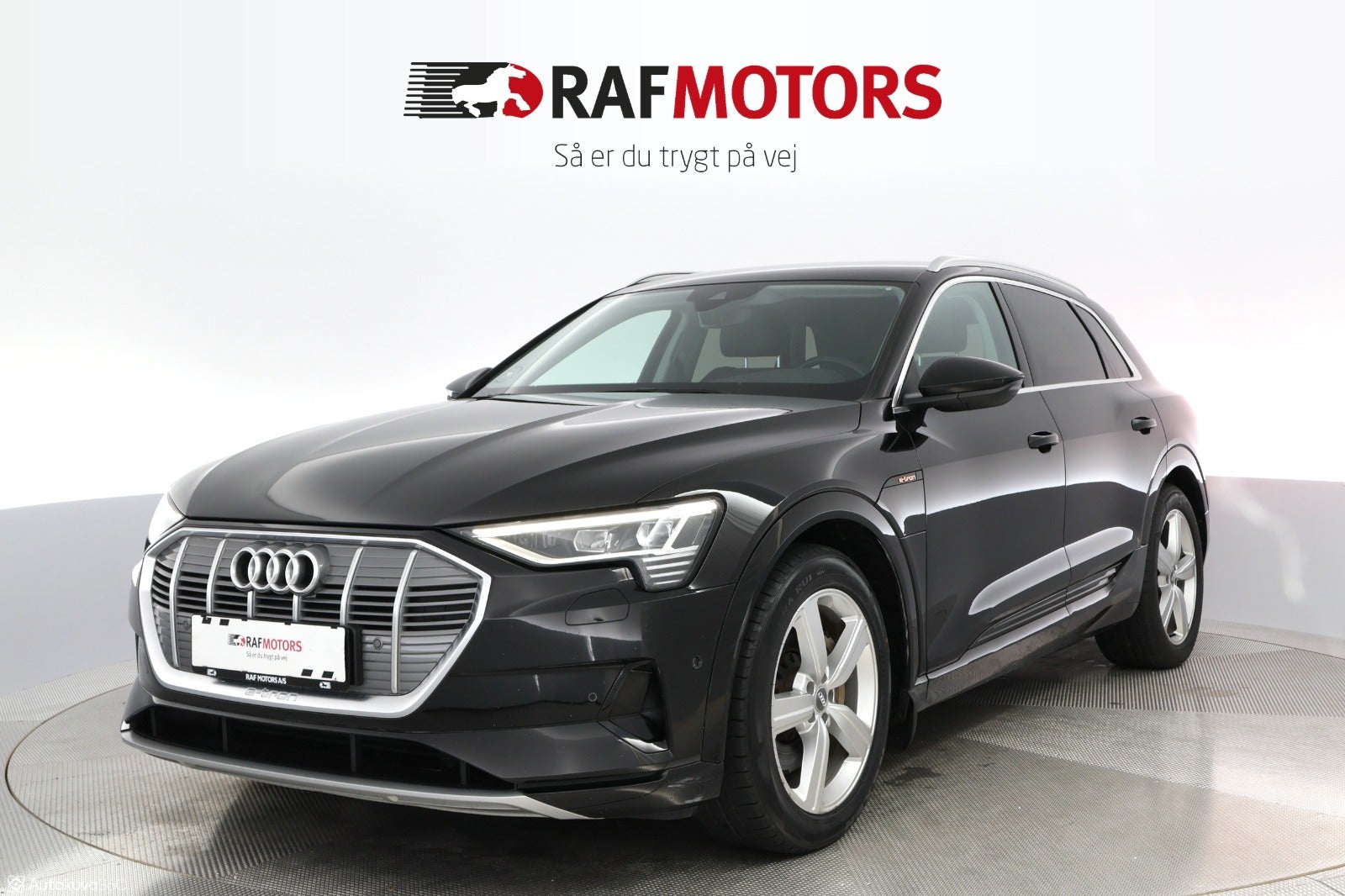 flexleasing-audi-e-tron-55-quattro-5d-findleasing