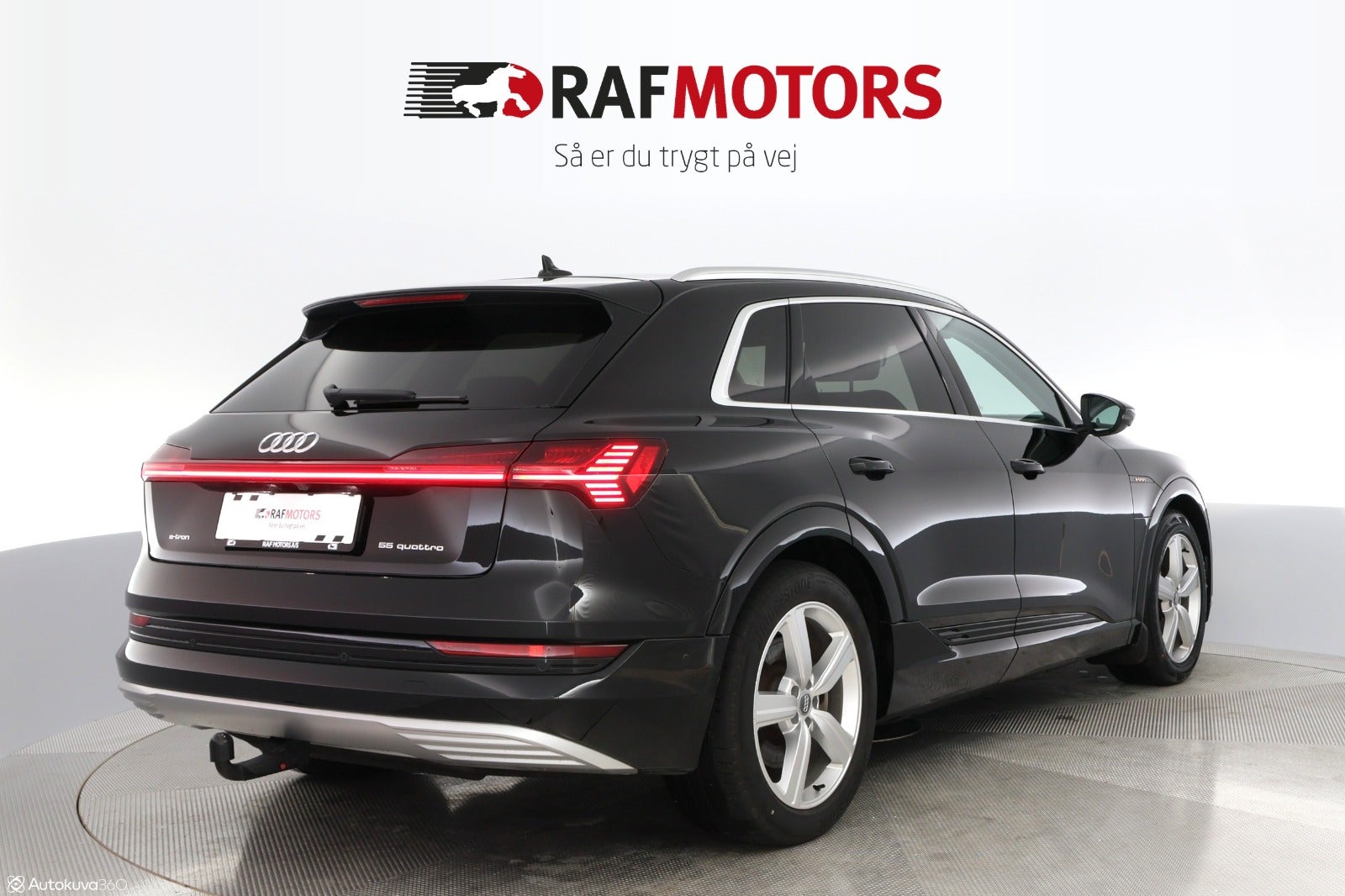 flexleasing-audi-e-tron-55-quattro-5d-findleasing