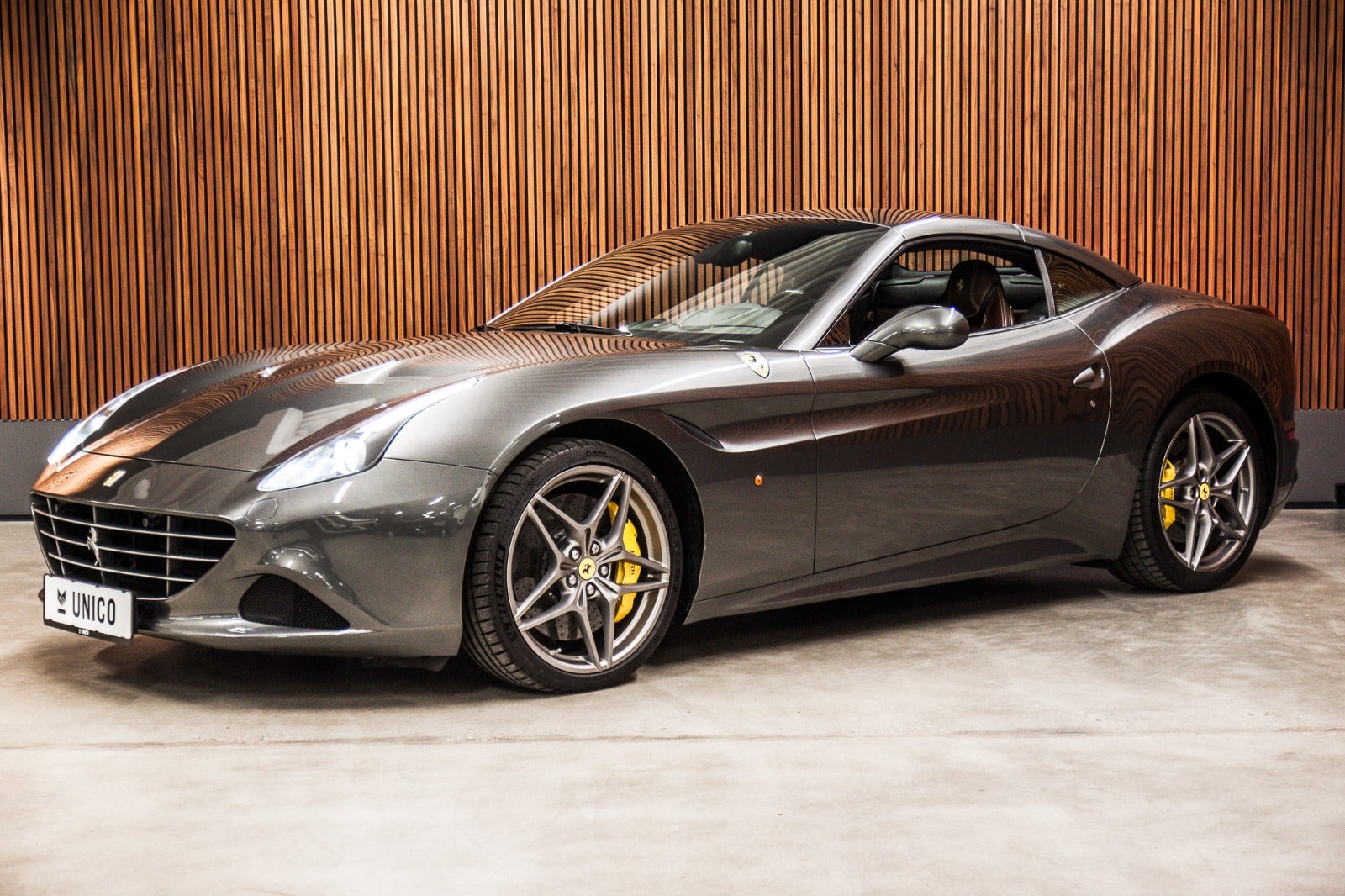 flexleasing-ferrari-california-t-39-handling-speciale-f1-2d-findleasing