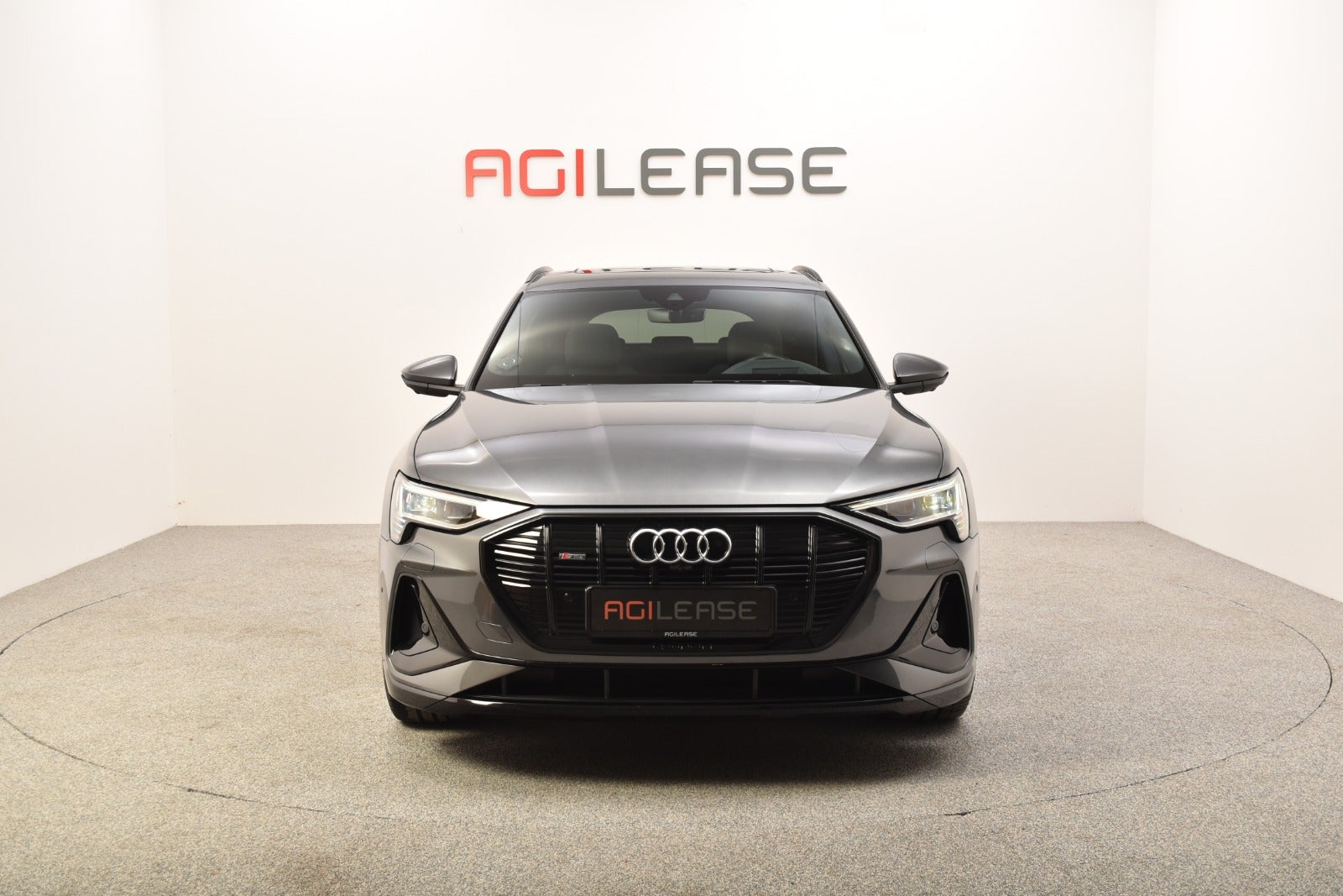 flexleasing-audi-e-tron-55-s-line-sportback-quattro-5d-findleasing