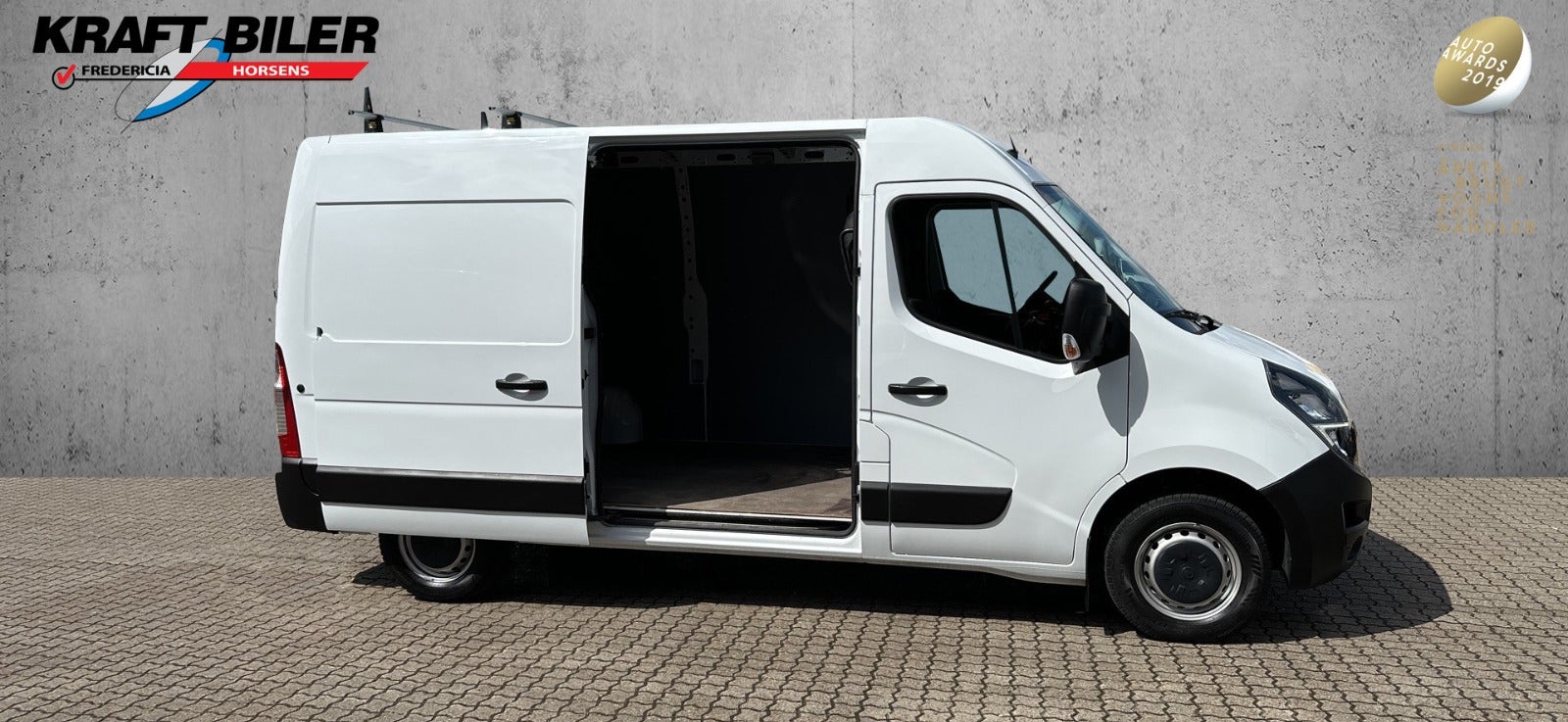 flexleasing-opel-movano-23-d-135-essentia-l2h2-findleasing