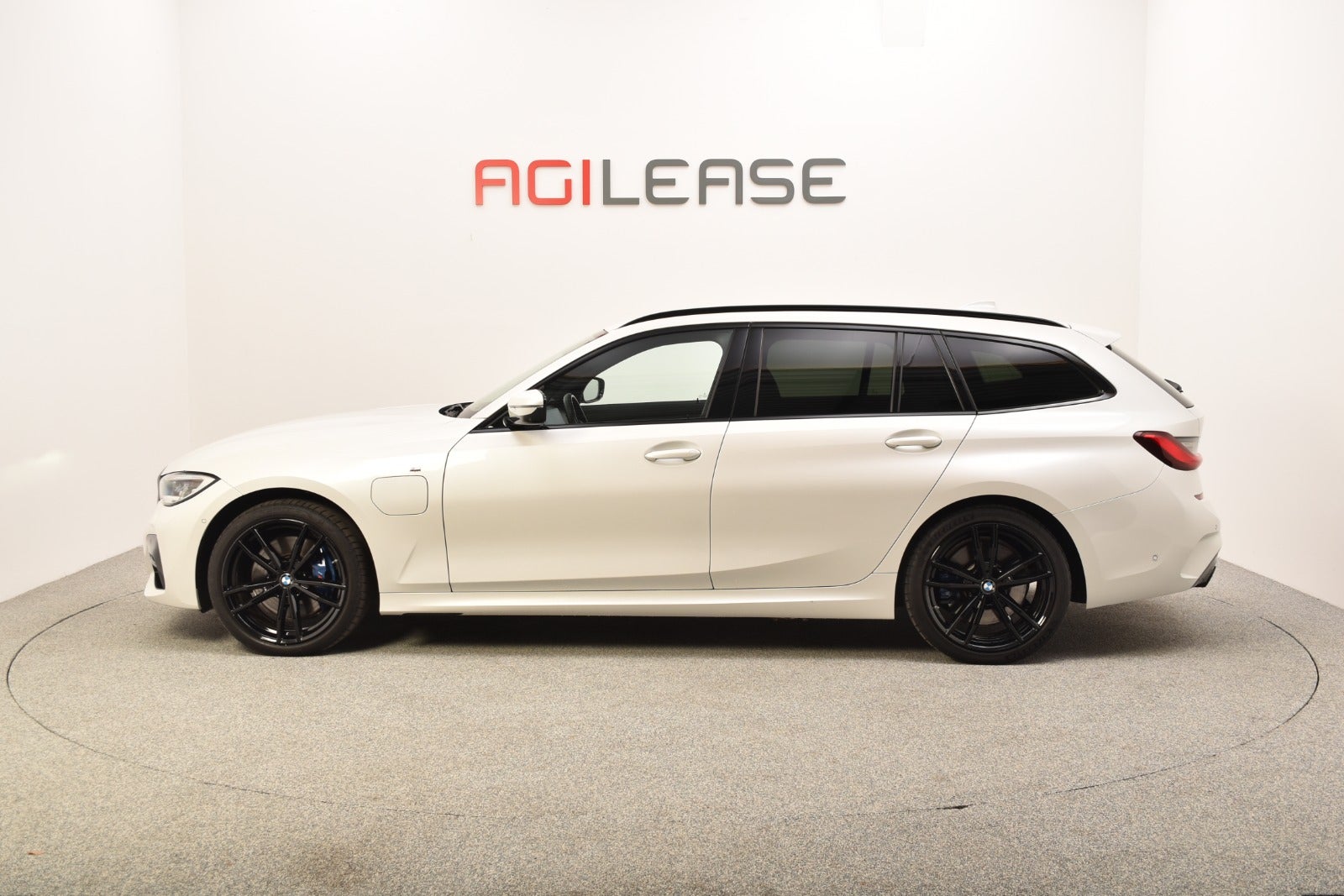 flexleasing-bmw-330e-20-touring-m-sport-aut-5d-findleasing