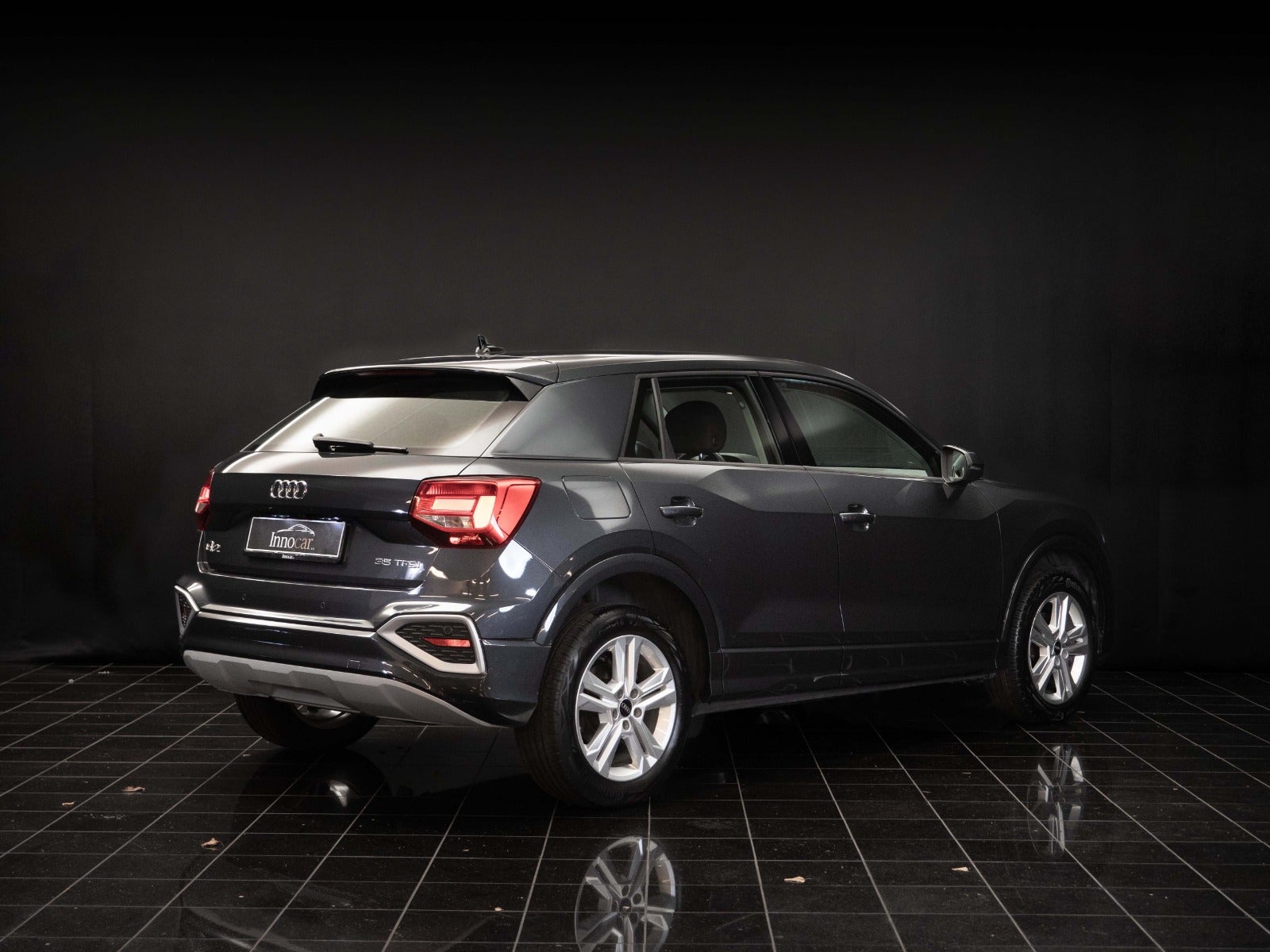 flexleasing-audi-q2-35-tfsi-prestige-s-tr-5d-findleasing