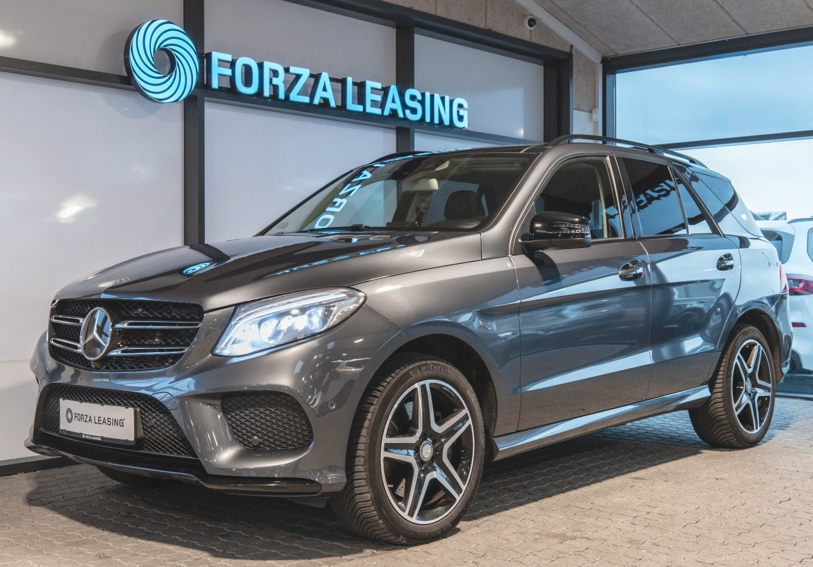 flexleasing-mercedes-gle500-e-30-aut-4matic-5d-findleasing