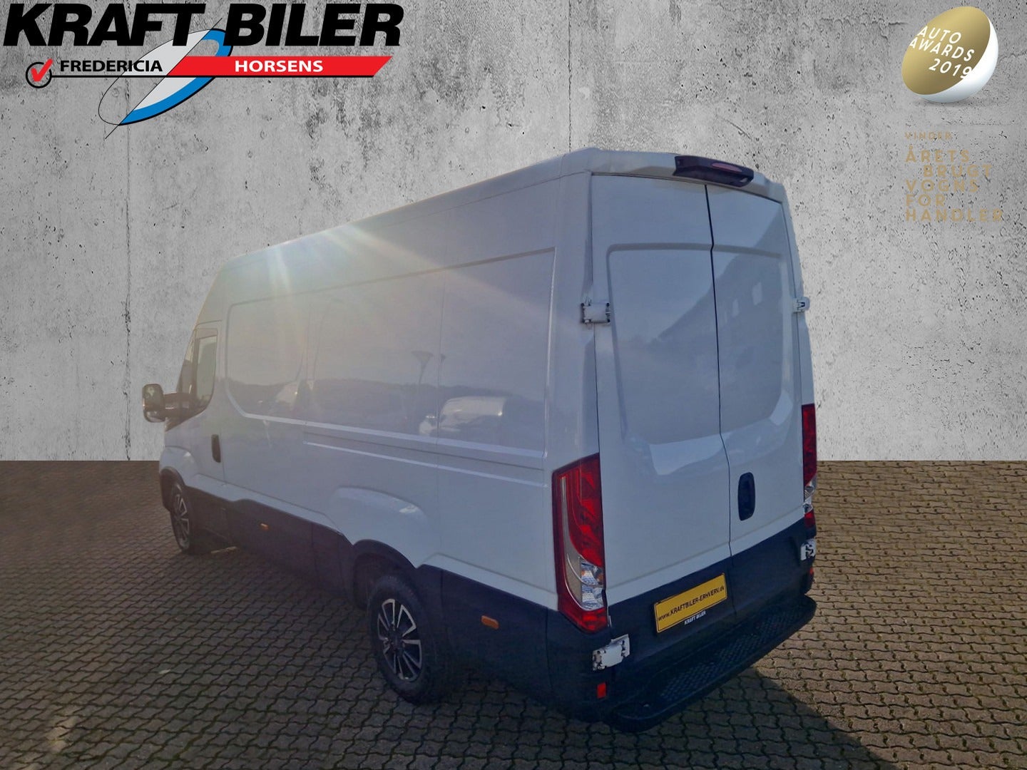 flexleasing-iveco-daily-23-35s16-12m3-klevogn-ag8-findleasing