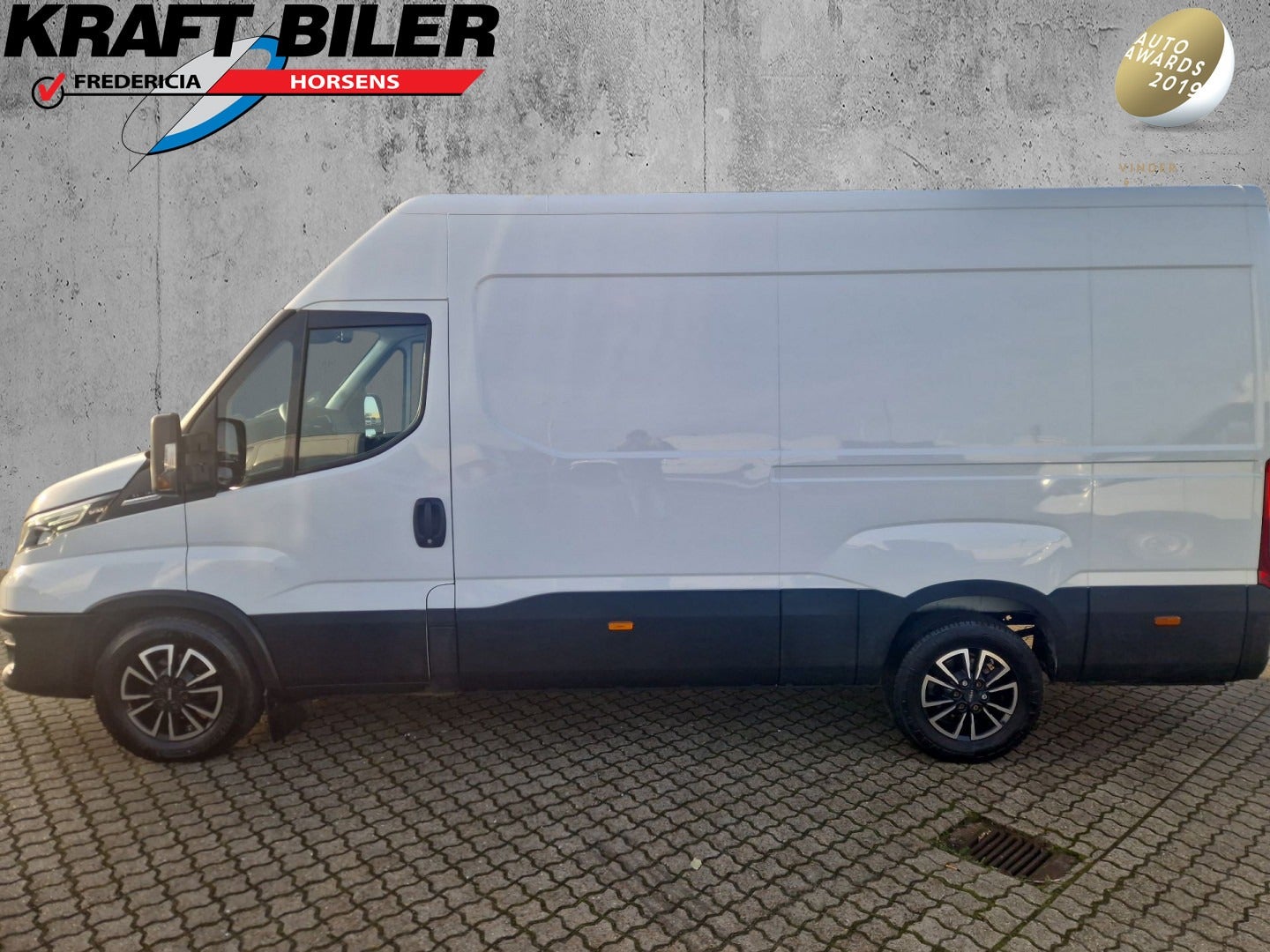 flexleasing-iveco-daily-23-35s16-12m3-klevogn-ag8-findleasing