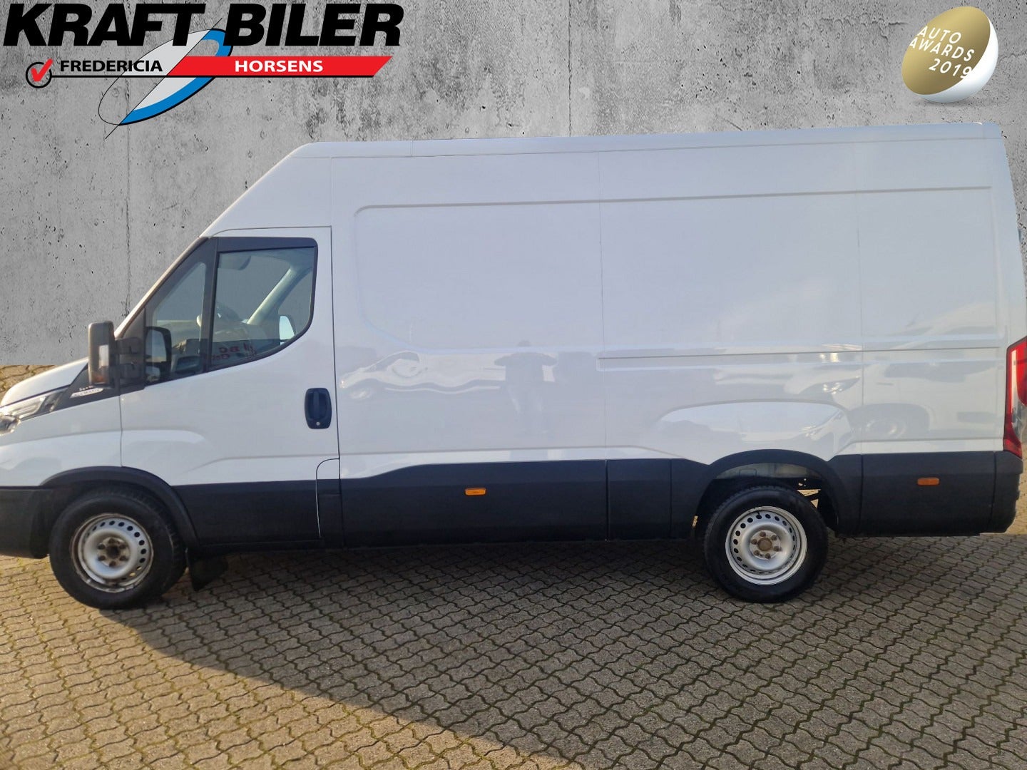 flexleasing-iveco-daily-23-35s16-12m3-klevogn-ag8-findleasing