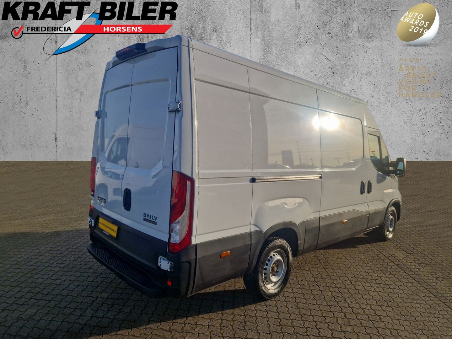 flexleasing-iveco-daily-23-35s16-12m3-klevogn-ag8-findleasing