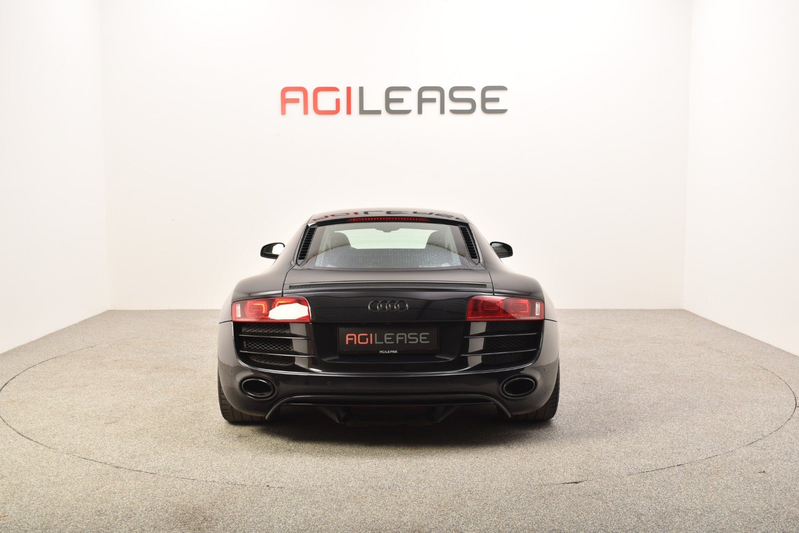 flexleasing-audi-r8-42-fsi-coupe-quattro-r-tr-2d-findleasing