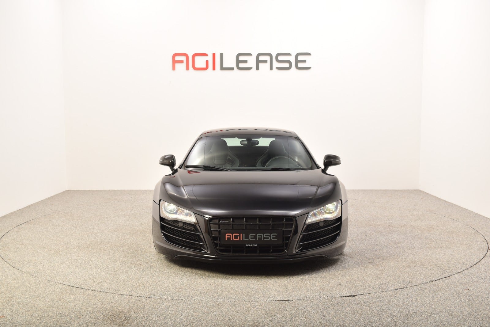 flexleasing-audi-r8-42-fsi-coupe-quattro-r-tr-2d-findleasing