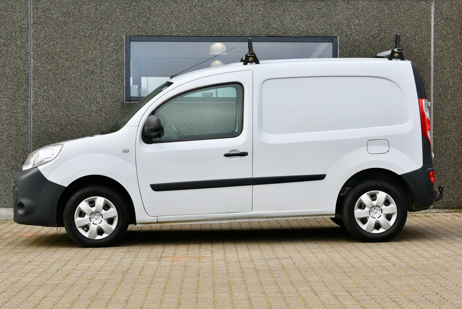 flexleasing-renault-kangoo-15-dci-75-access-l1-findleasing